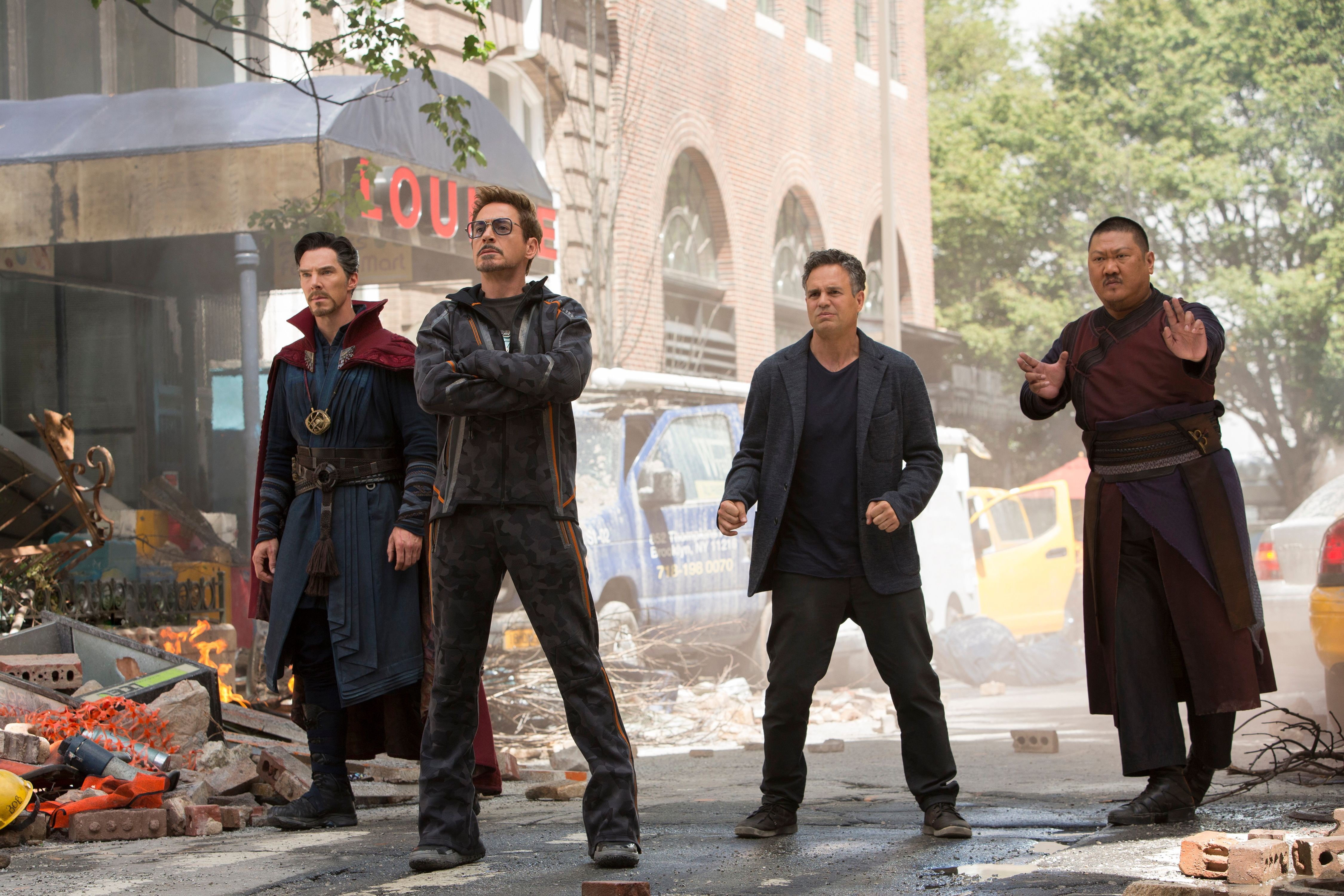Fiction, Benedict Wong, Superheroes, The wreckage, Bruce Banner, Cinema, Avengers: infinity war, Movie, Eye of Agamotto, Wong, Bruce Benner, Actor, Glasses, HD Wallpaper