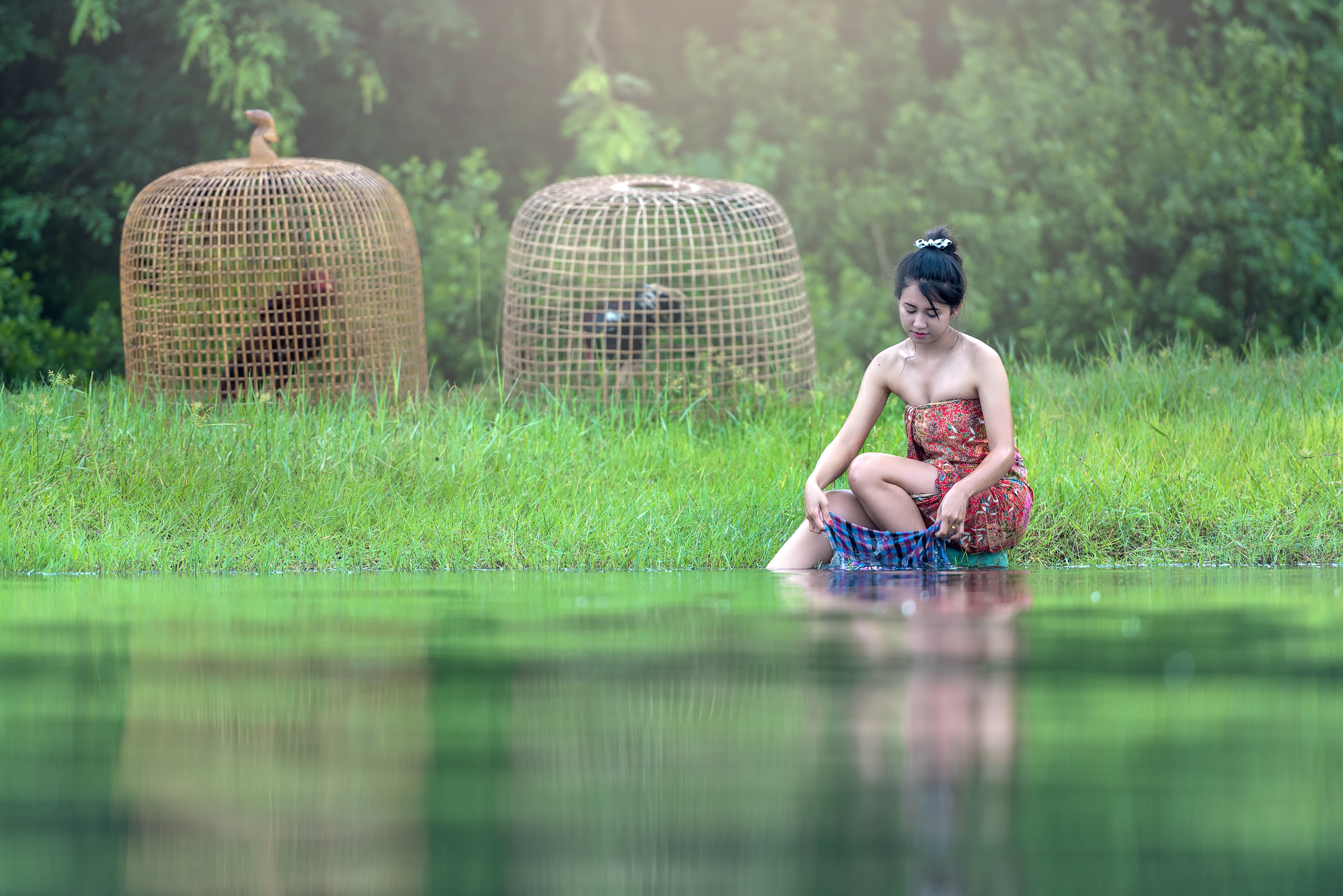 lake, wash, laundry, people, washing, laos, outdoors, real people, cleaning, clothing, asia, basin, nature, one person, leisure activity, males, grass, HD Wallpaper