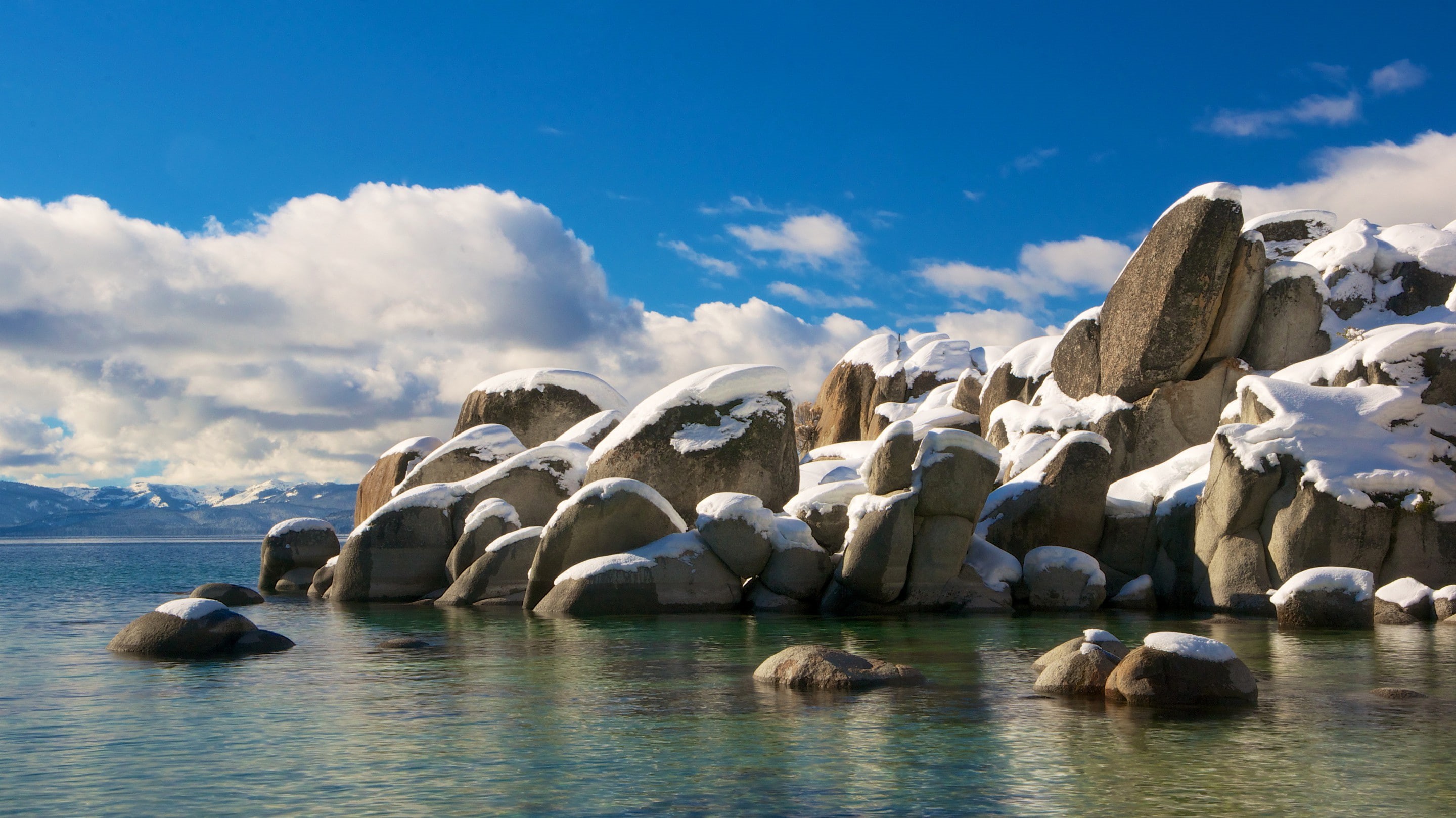 lake, Tahoe, 2K, rocks, California, snow, clouds, sky, HD Wallpaper