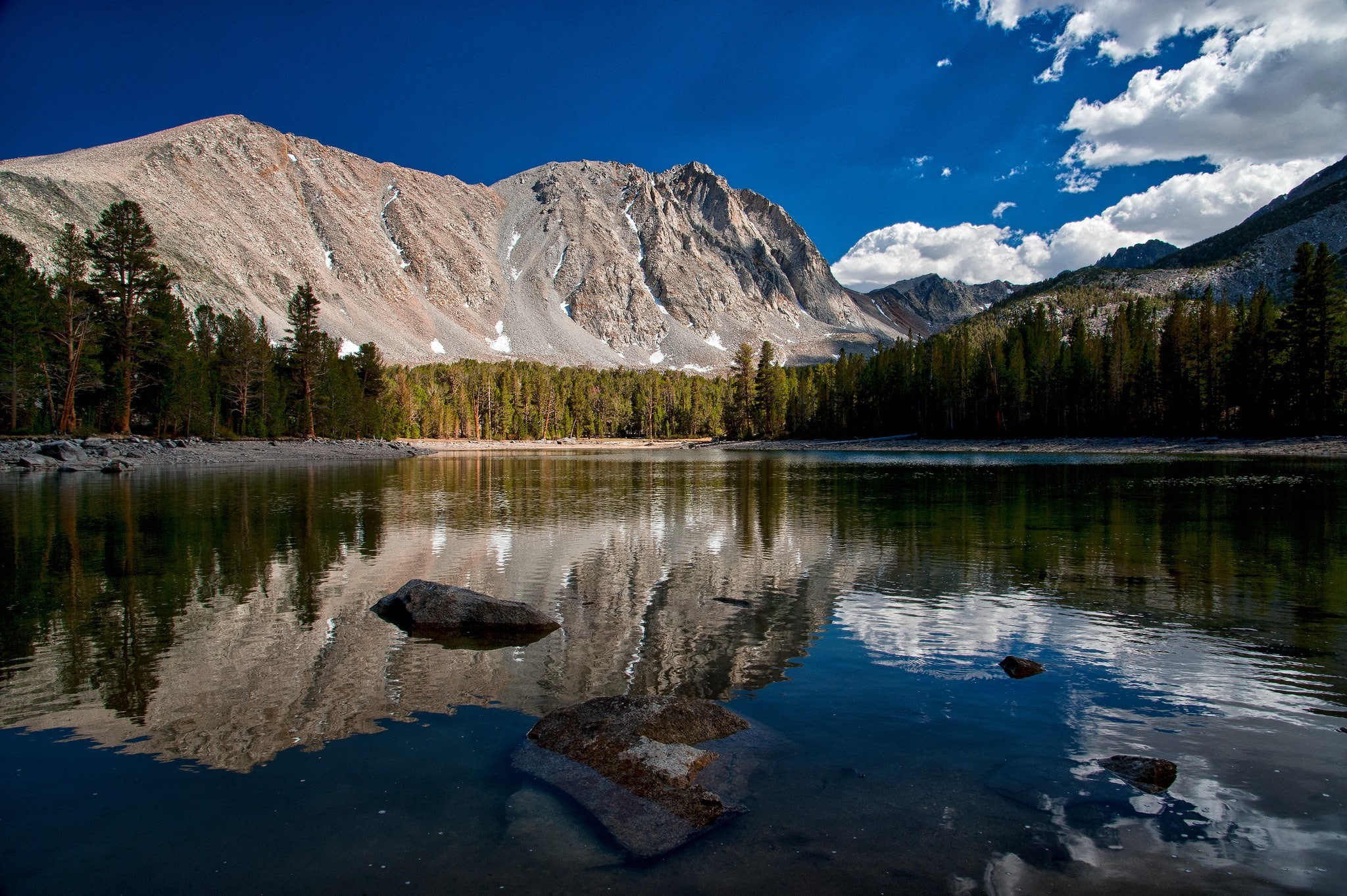 USA, nature, rock, California, mountains, lake, trees, Sierra Nevada, clouds, stones, reflection, landscape, forest, 1080P, water, HD Wallpaper