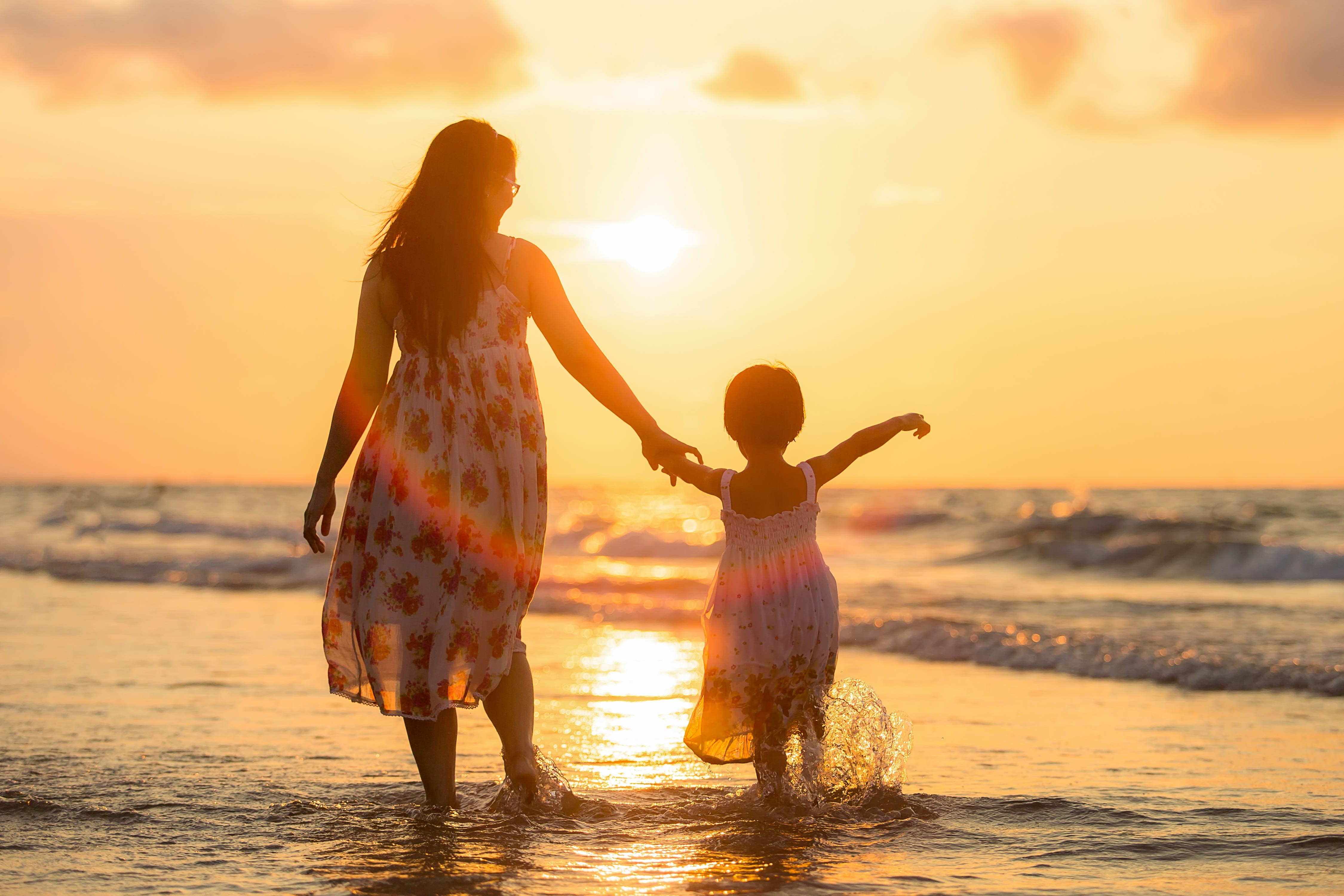 mens, play, cloud, sunset, asia, the tropics, evening, women, togetherness, the coast, family, people, land, kids, mae, dress, silhouette, girls, sea, in the sand, HD Wallpaper