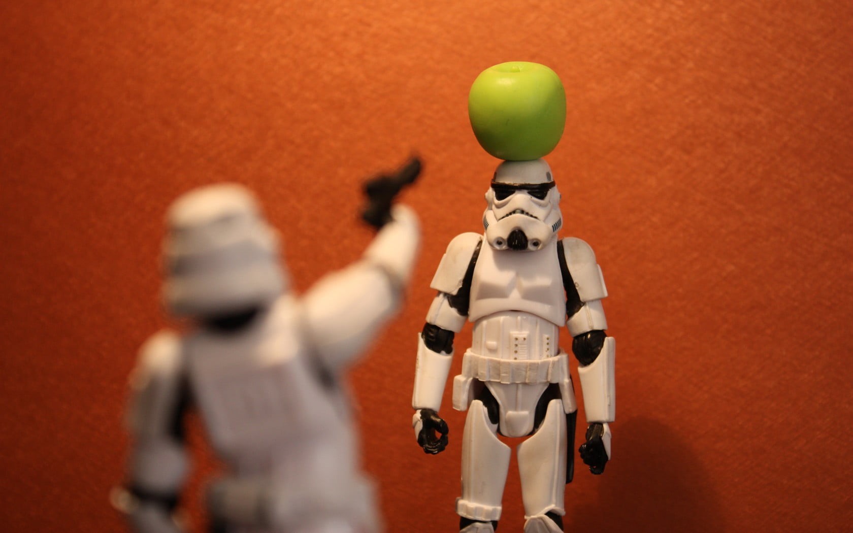 toys, robot, humor, two objects, futuristic, trooper, competition, technology, plastic, still life, indoors, figure, 720P, Star Wars, colored background, HD Wallpaper
