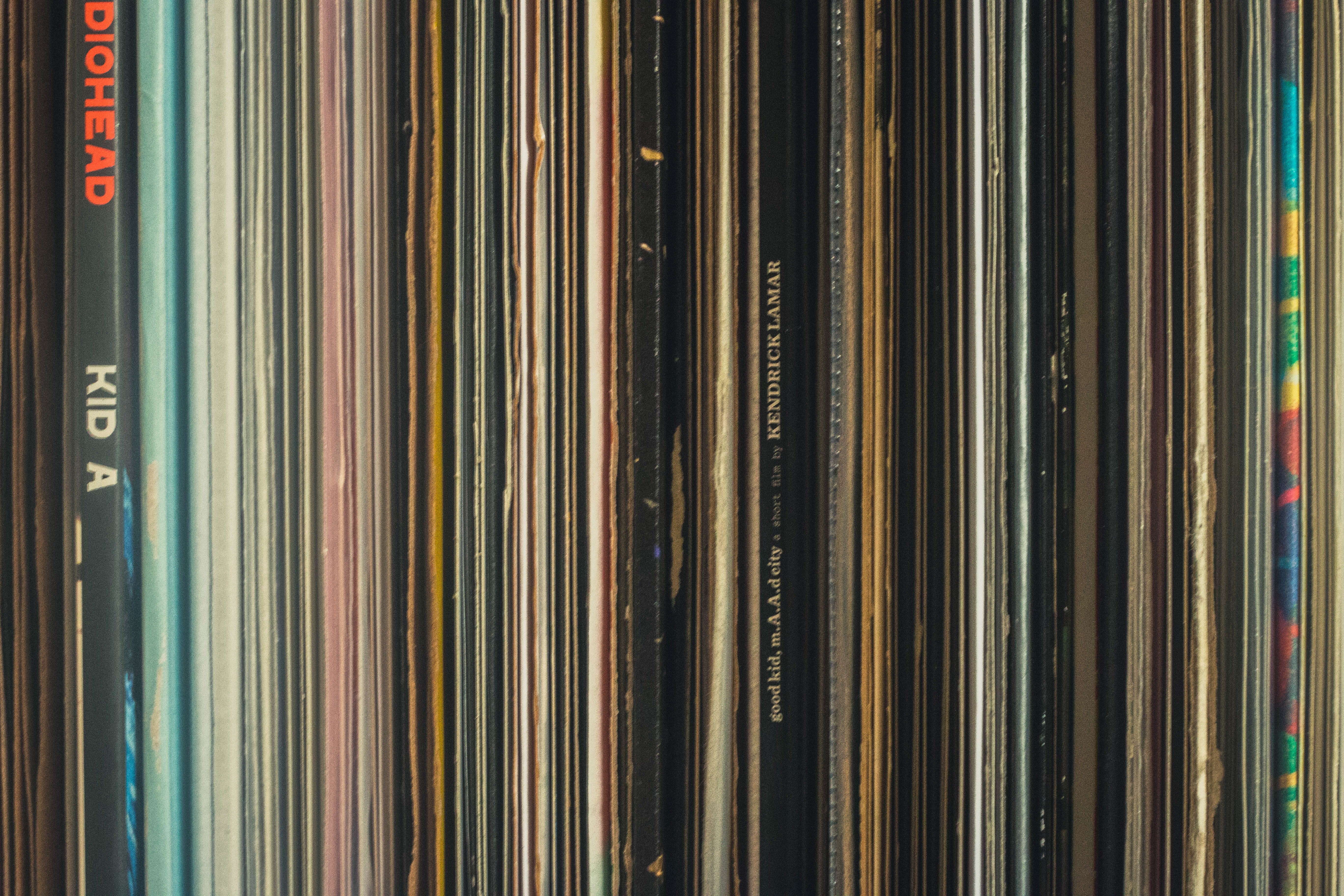 vinyl, text, full frame, indoors, multi colored, abundance, kid a, education, shelf, backgrounds, side by side, records, arrangement, publication, order, HD Wallpaper