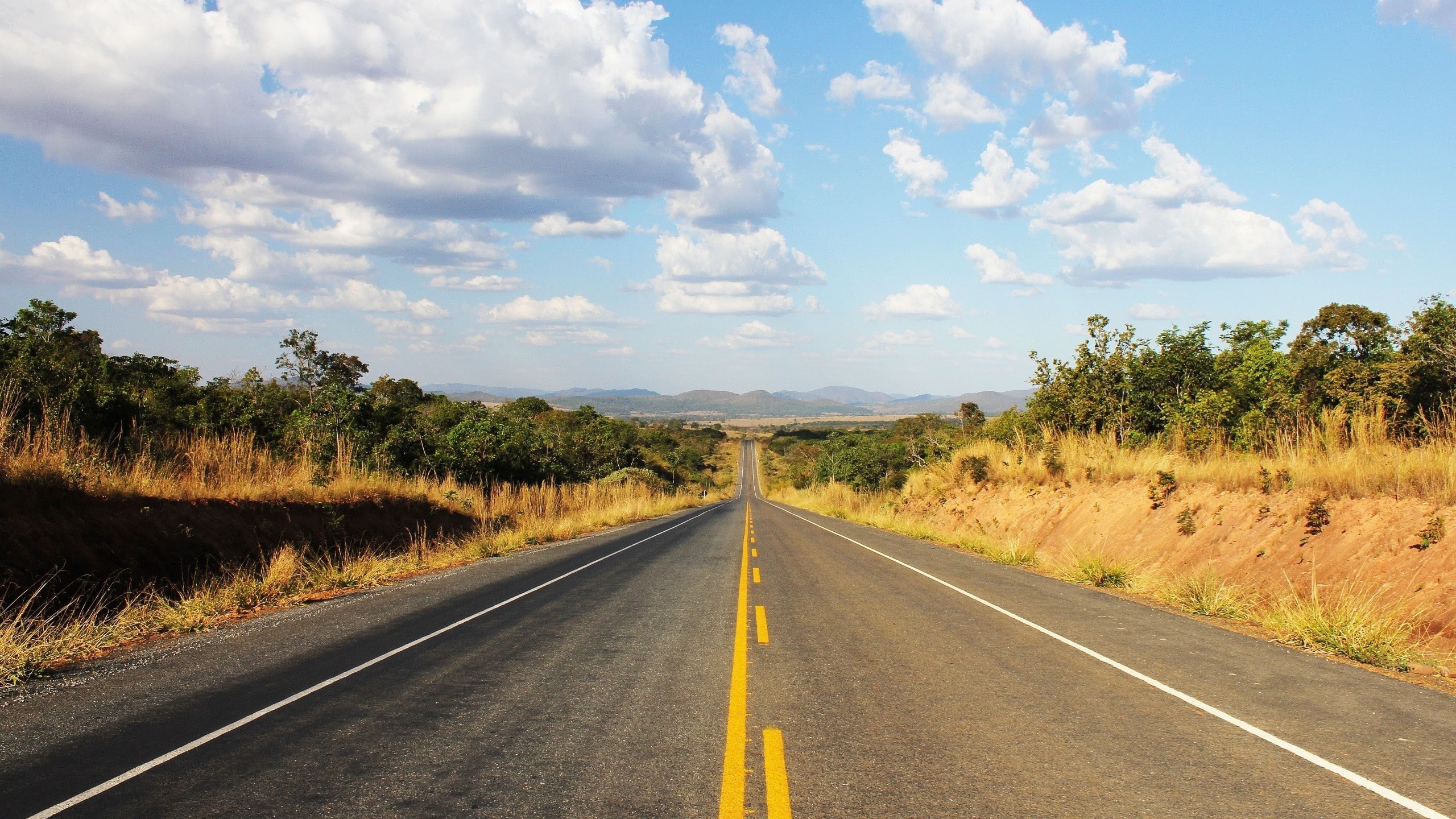 carretera, 2K, solitaria, cielo, HD Wallpaper