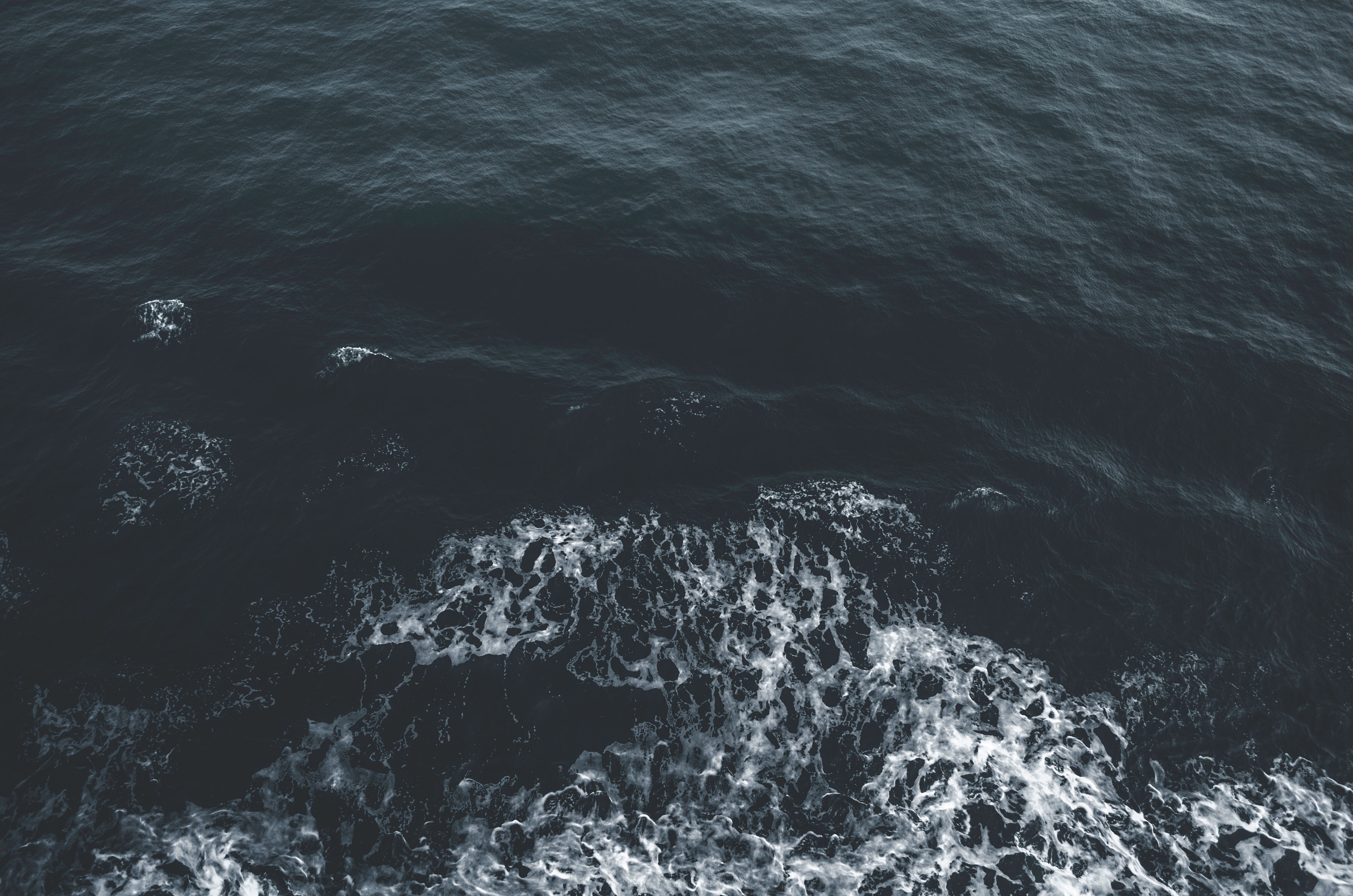 dark, beauty in nature, no people, blurred motion, power in nature, land, motion, nature, wave, bird, scenics - nature, body, outdoors, day, s, eye, water, HD Wallpaper