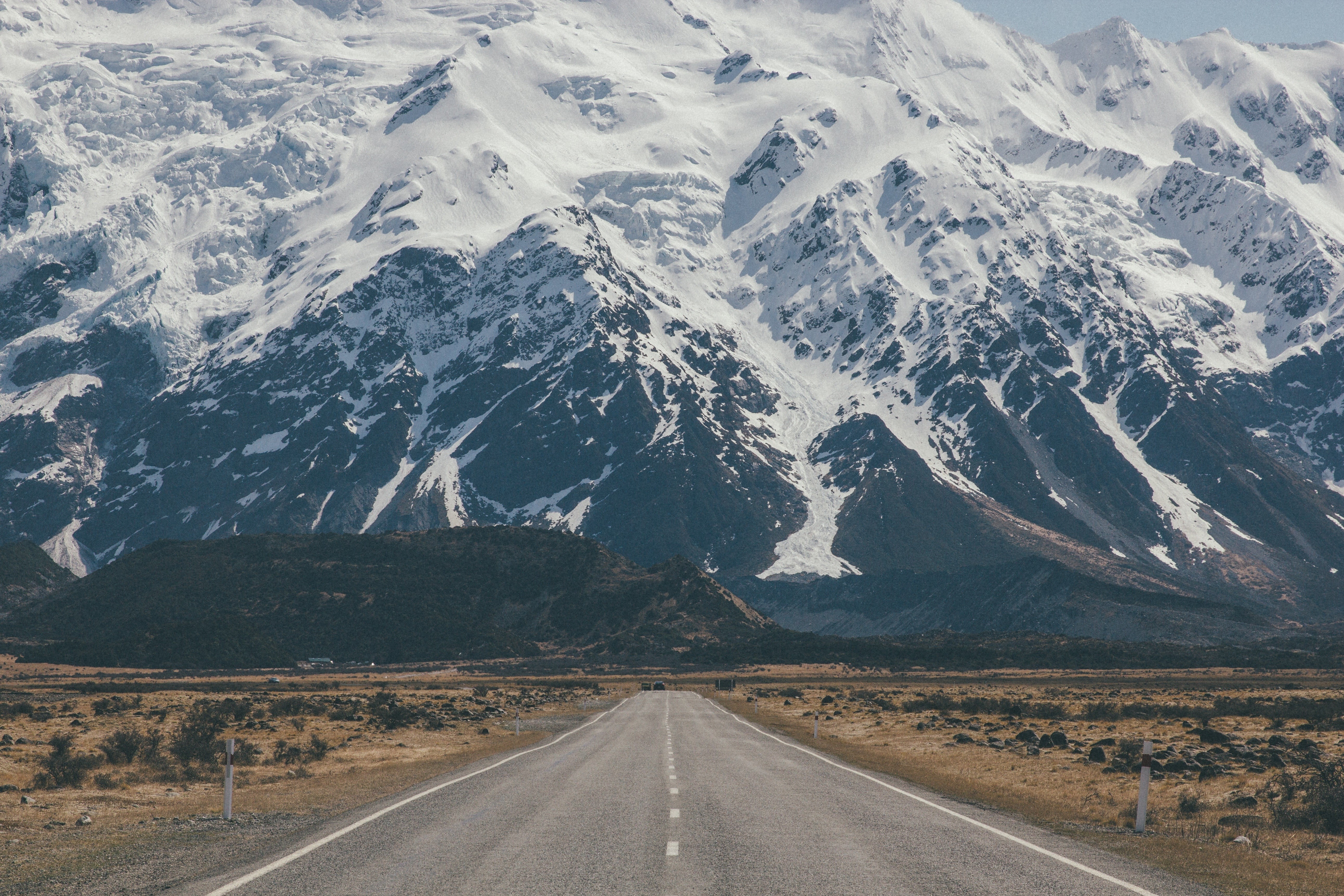 dividing line, the way forward, Aoraki / Mount Cook, outdoors, rug, direction, sign, 5K, landscape, black, diminishing perspective, road, mountain, formation, HD Wallpaper