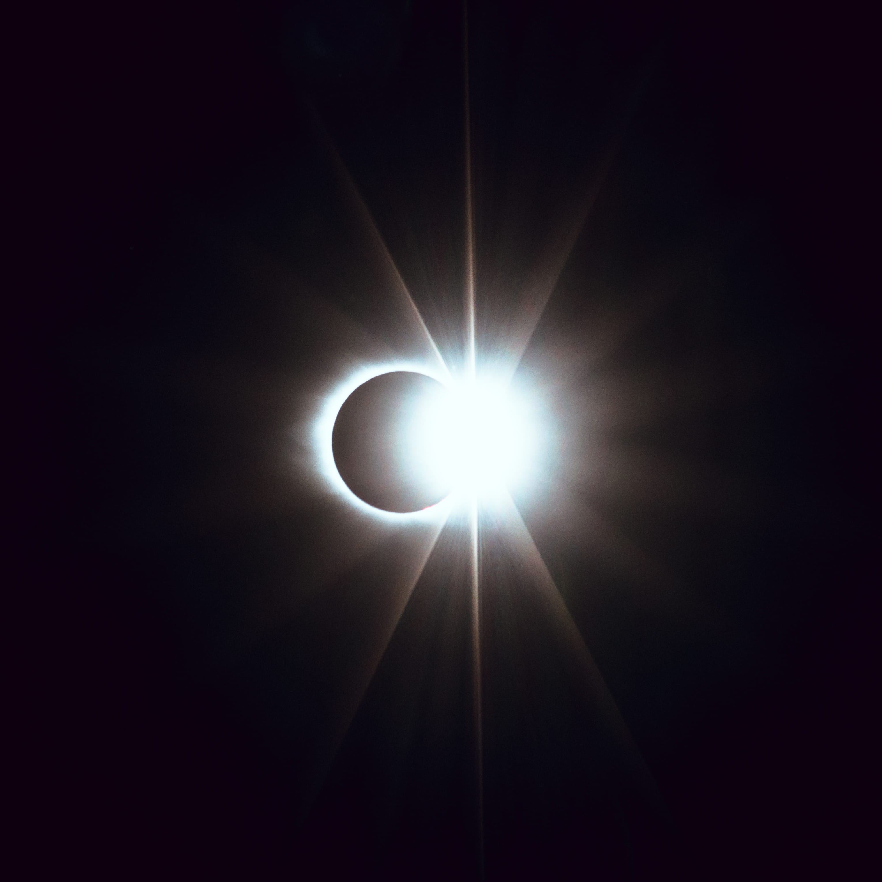 solar, low angle view, lens flare, sun, illuminated, nature, science, eclipse, luminosity, light, 2K, lighting equipment, lunar, light - natural phenomenon, Phone HD Wallpaper