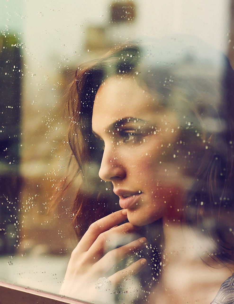 outdoors, Gal Gadot, beautiful people, portrait, adult, positive emotion, human body part, teenager, contemplation, looking through window, females, 720P, Phone HD Wallpaper