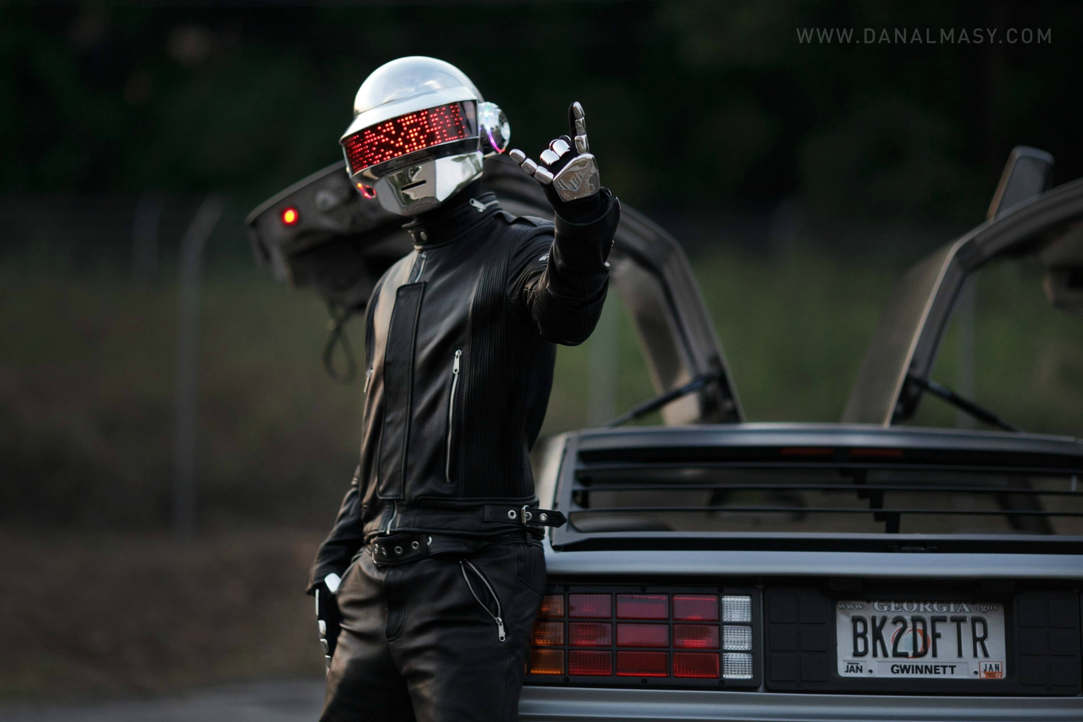 aggression, men, government, sport, land vehicle, law, safety, music, black, s, three quarter length, gun, helmet, 2K, standing, zip, transportation, weapon, HD Wallpaper