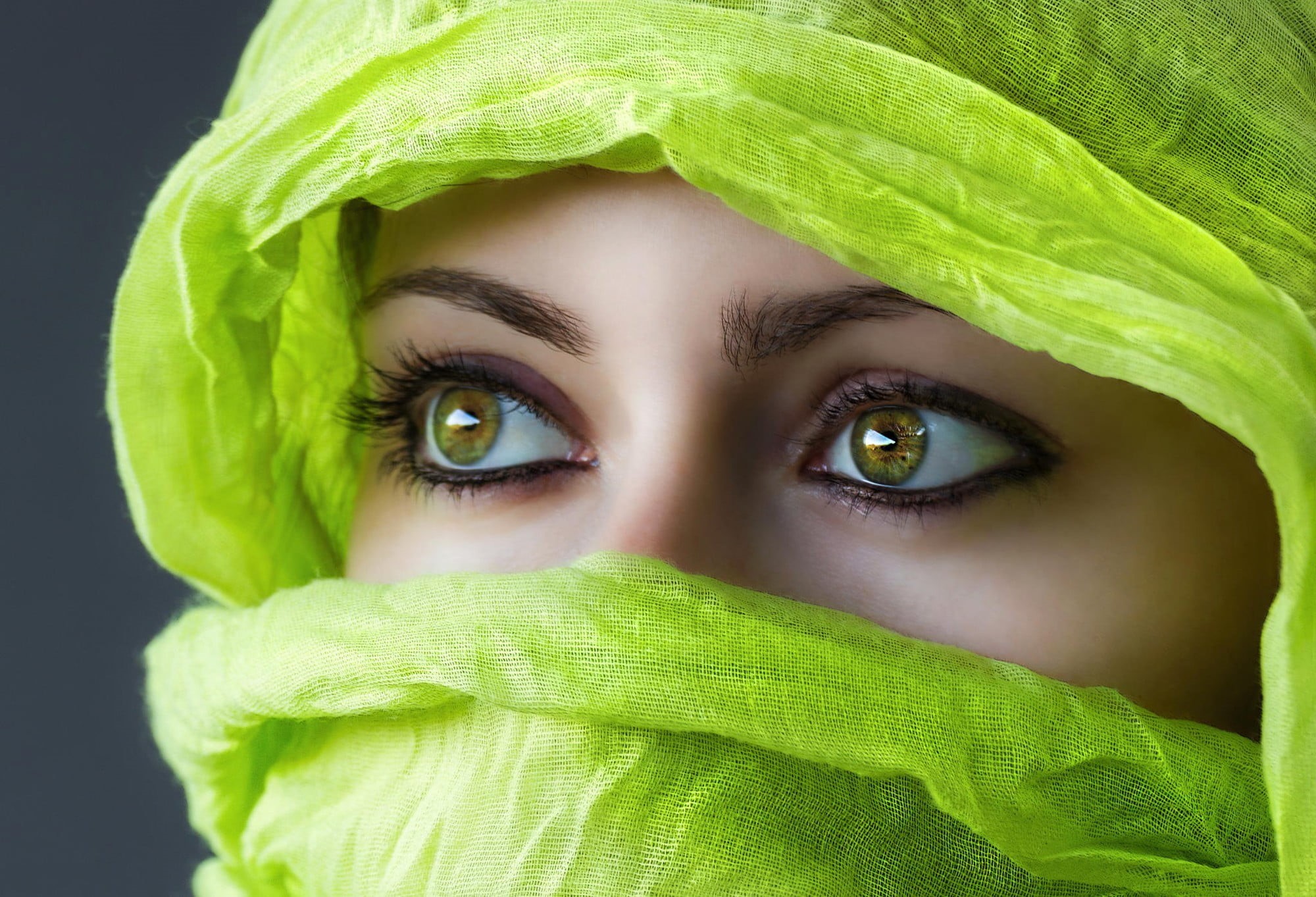 eyeball, close-up, green eyes, eye, eyebrow, veils, human body part, women, adult, green, eyelash, plant part, 1080P, one person, leaf, beauty, makeup, HD Wallpaper