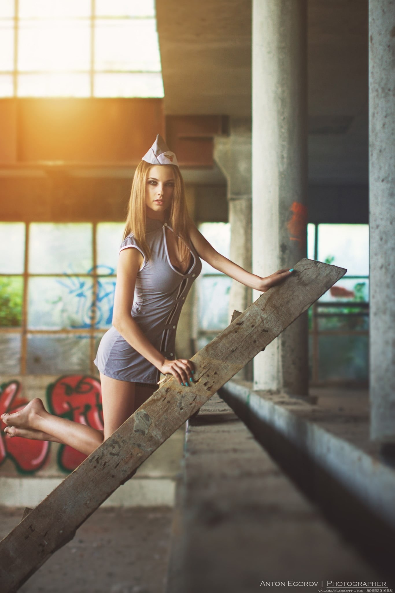 beautiful woman, blond hair, blonde, young adult, button, portrait, beauty, lifestyles, hair, ladders, young women, cap, architectural column, 1080P, built structure, Phone HD Wallpaper