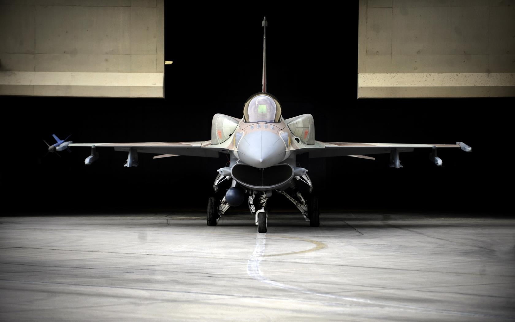 720P, luxury, silver, wealth, General Dynamics F-16 Fighting Falcon, weapon, government, indoors, single object, front view, jet, business, airport, transportation, HD Wallpaper