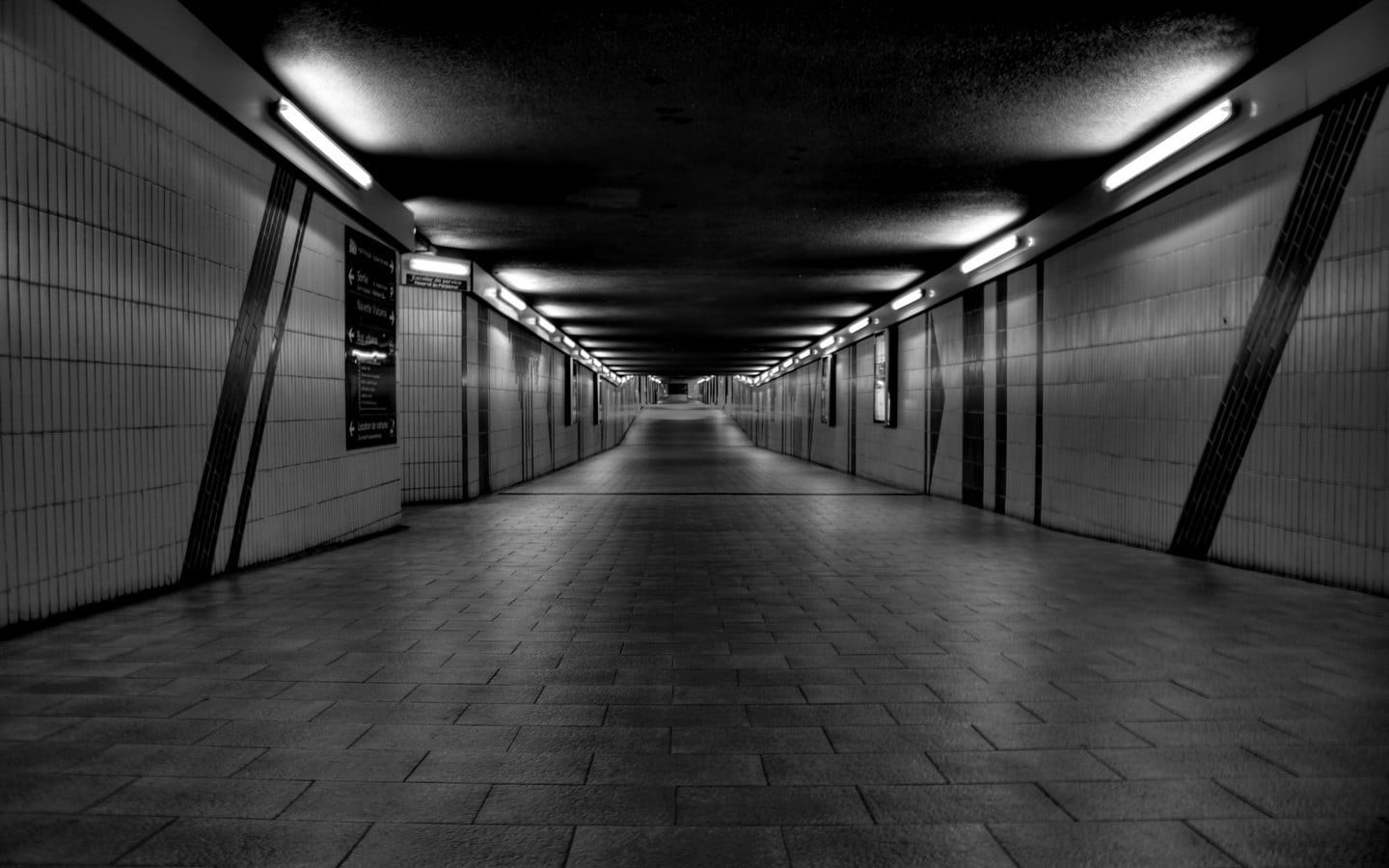 diminishing perspective, long, 720P, subway, direction, illuminated, tiled floor, the way forward, white, tile, lights, footpath, public transportation, HD Wallpaper