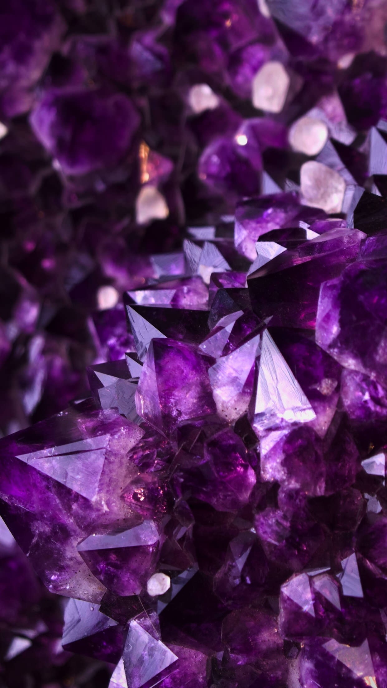 gemstone, studio shot, texture, no people, luxury, crystal, selective focus, full frame, petal, vertical, freshness, mineral, portrait display, indoors, Phone HD Wallpaper