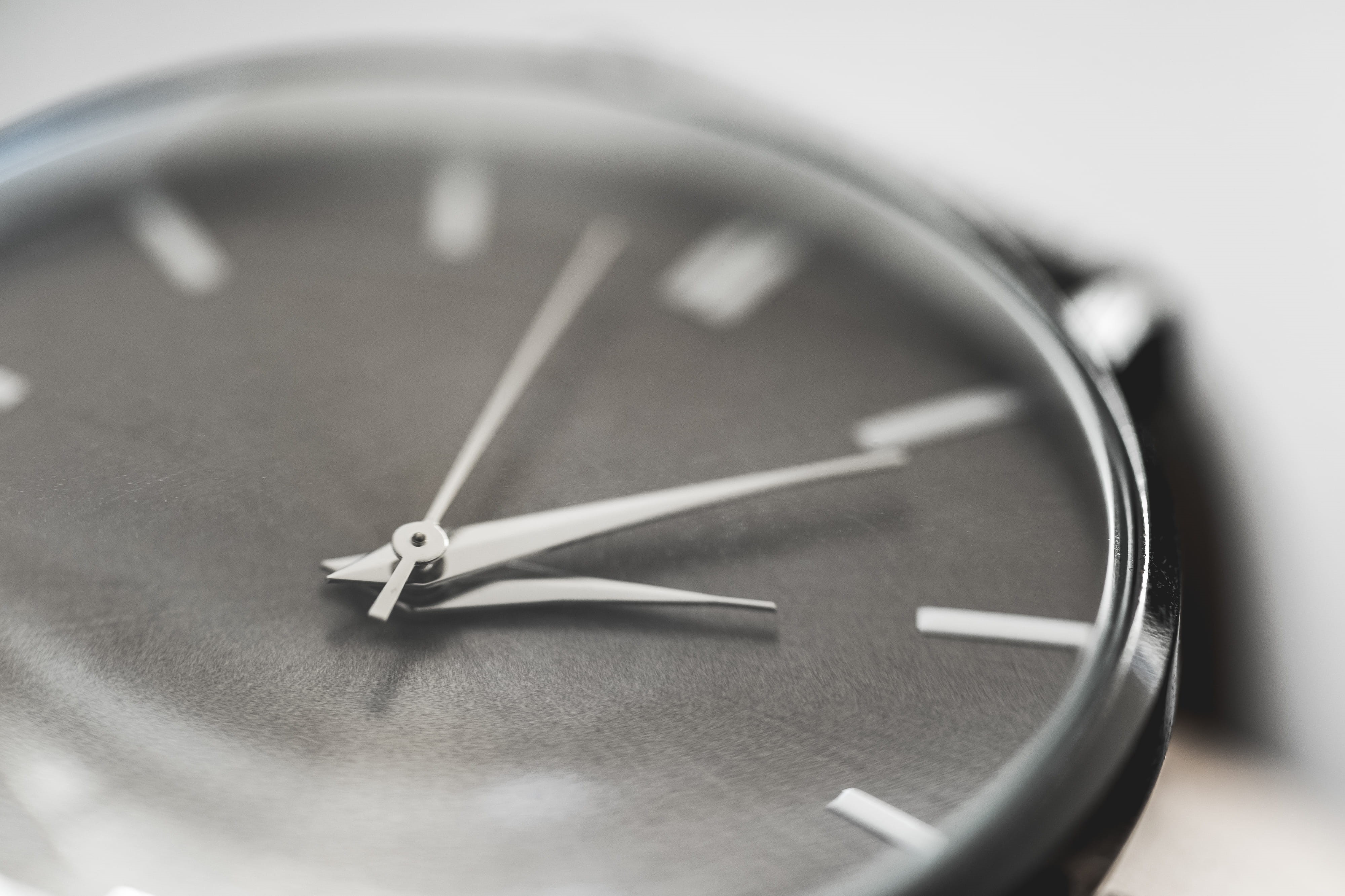 Simple, close-up, close, accessories, accuracy, number, Close Up, second hand, analog, amp, watch, single Object, Silver, gentleman, timepieces, 4K, wristwatch, HD Wallpaper