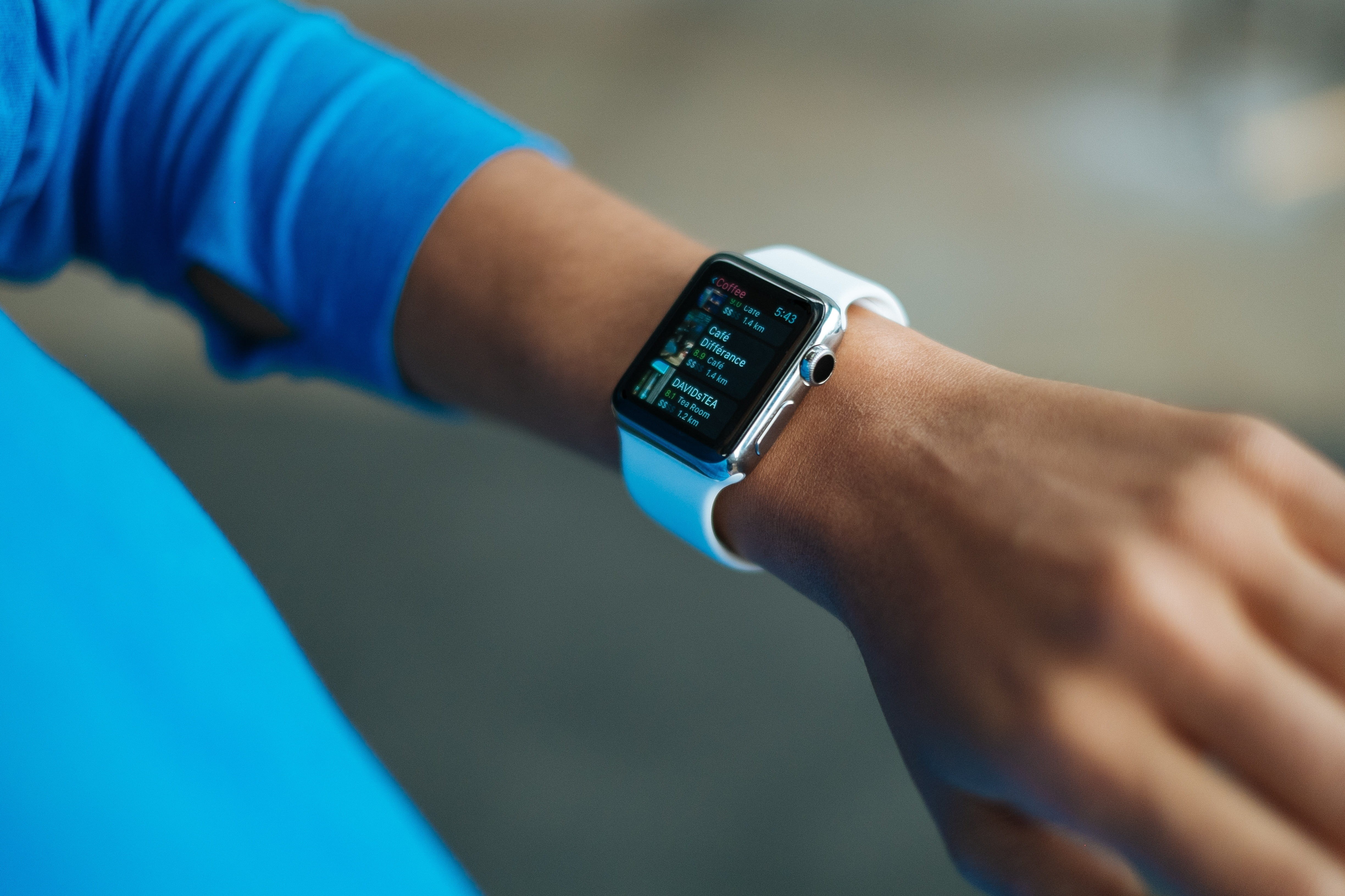 social, human hand, human limb, time, band, person, wrist, men, using, blue, business, communication, photography, close-up, technology, mobility, intelligent, HD Wallpaper