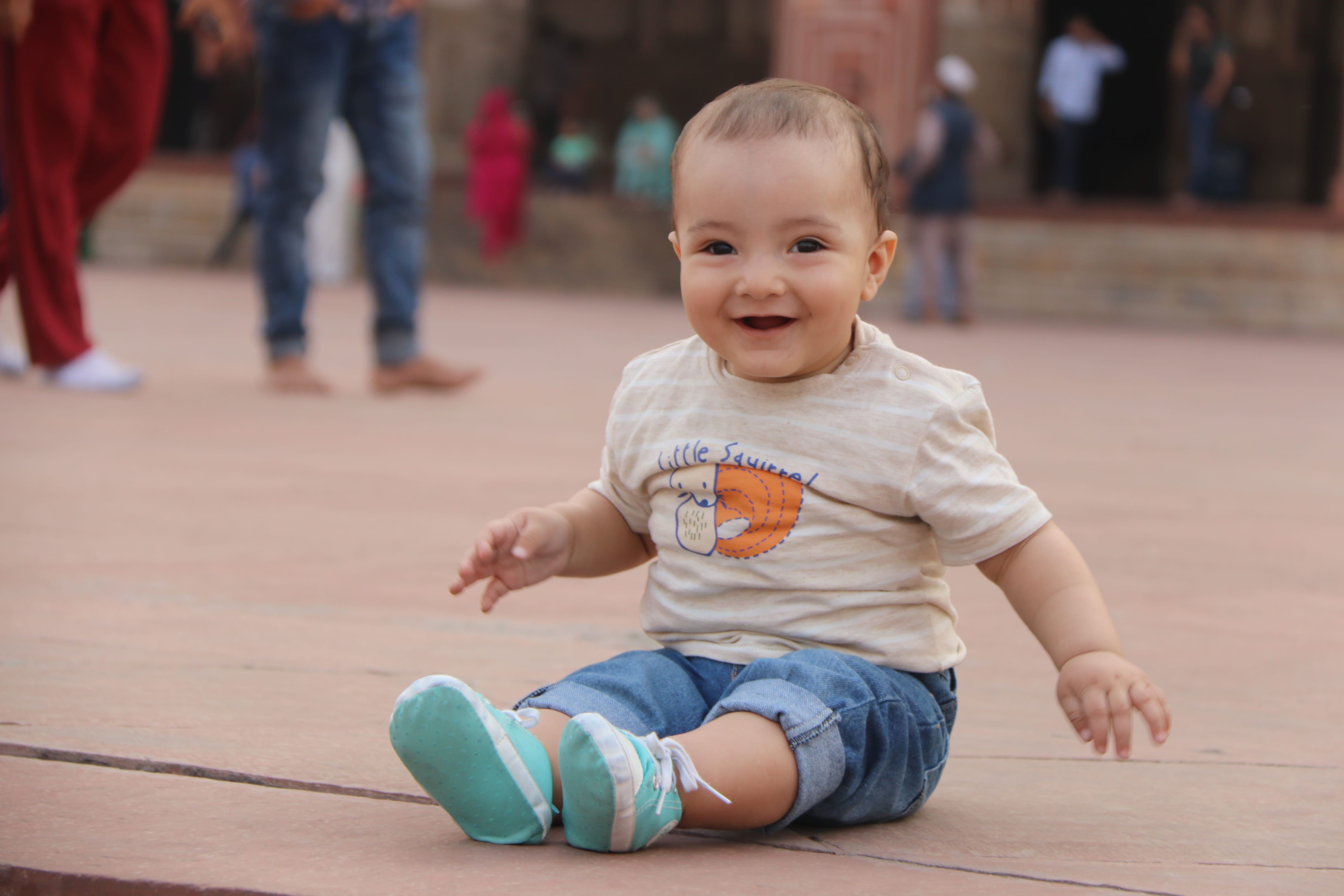 sitting, child, full length, portrait, flooring, front view, badshahi mosque, young, beautiful baby boy, casual clothing, little baby, looking at camera, HD Wallpaper