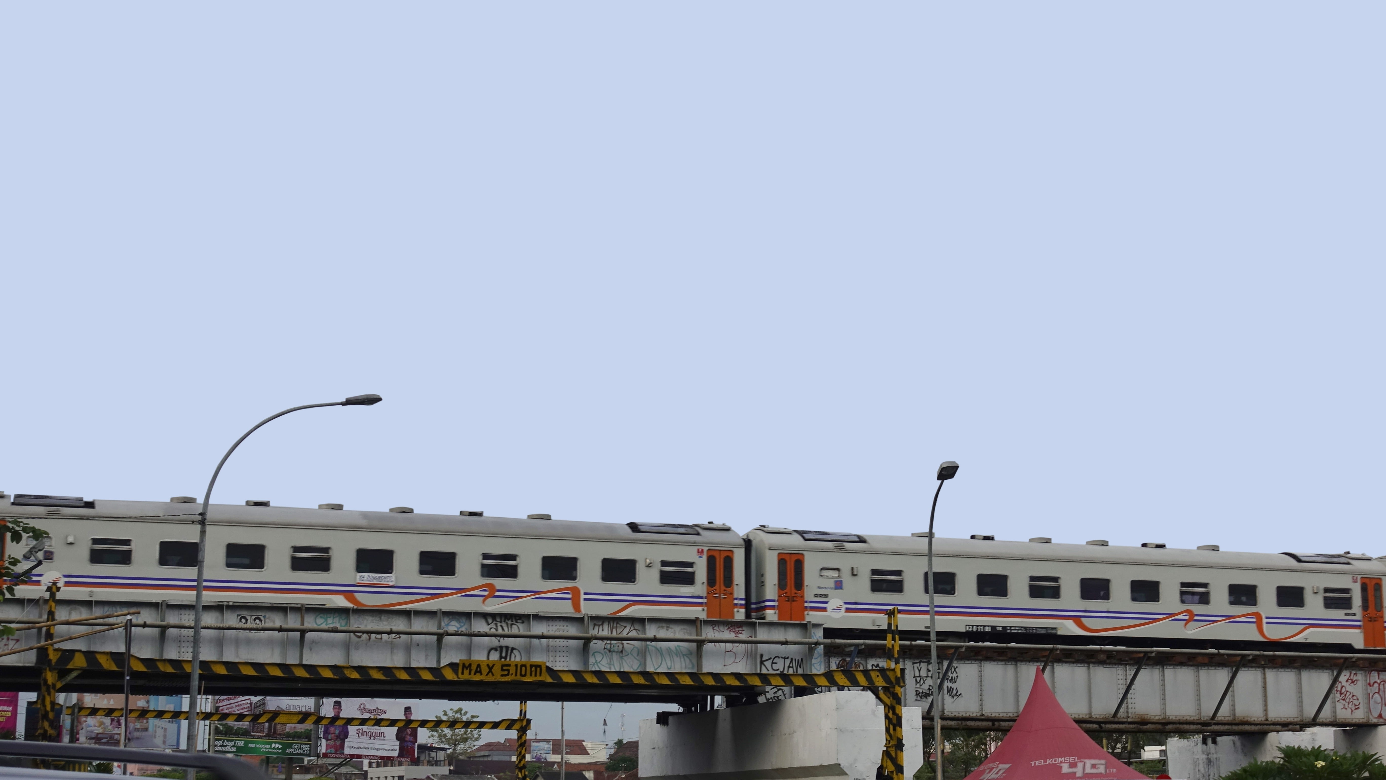 jogja, keretaapi, bridge, architecture, street light, train, nature, low angle view, outdoors, yogyakarta city, copy space, mode of transportation, building exterior, HD Wallpaper