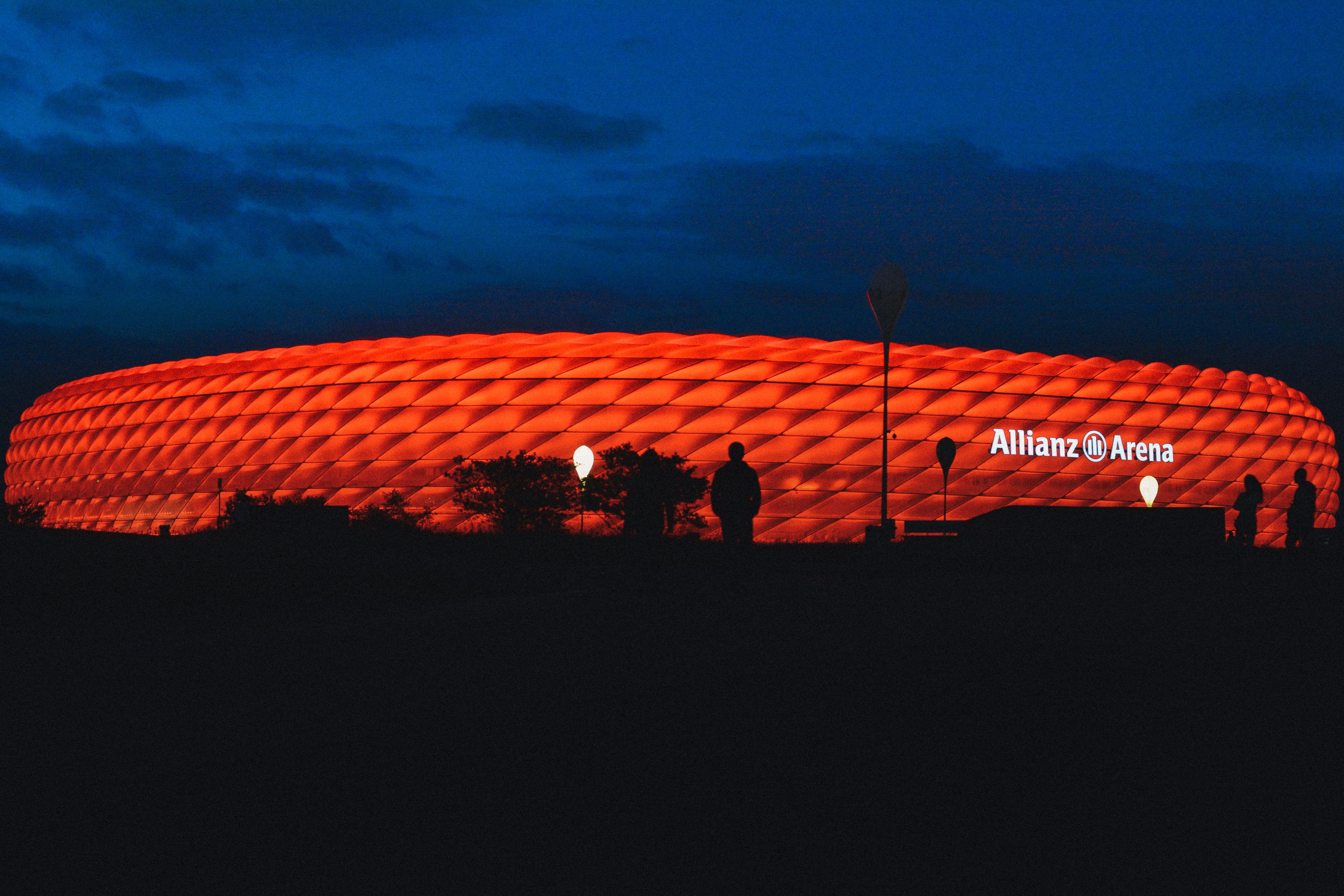 city, silhouette, dusk, nature, travel destinations, byern munich, red, orange color, münchen, sky, built structure, building exterior, communication, building, HD Wallpaper