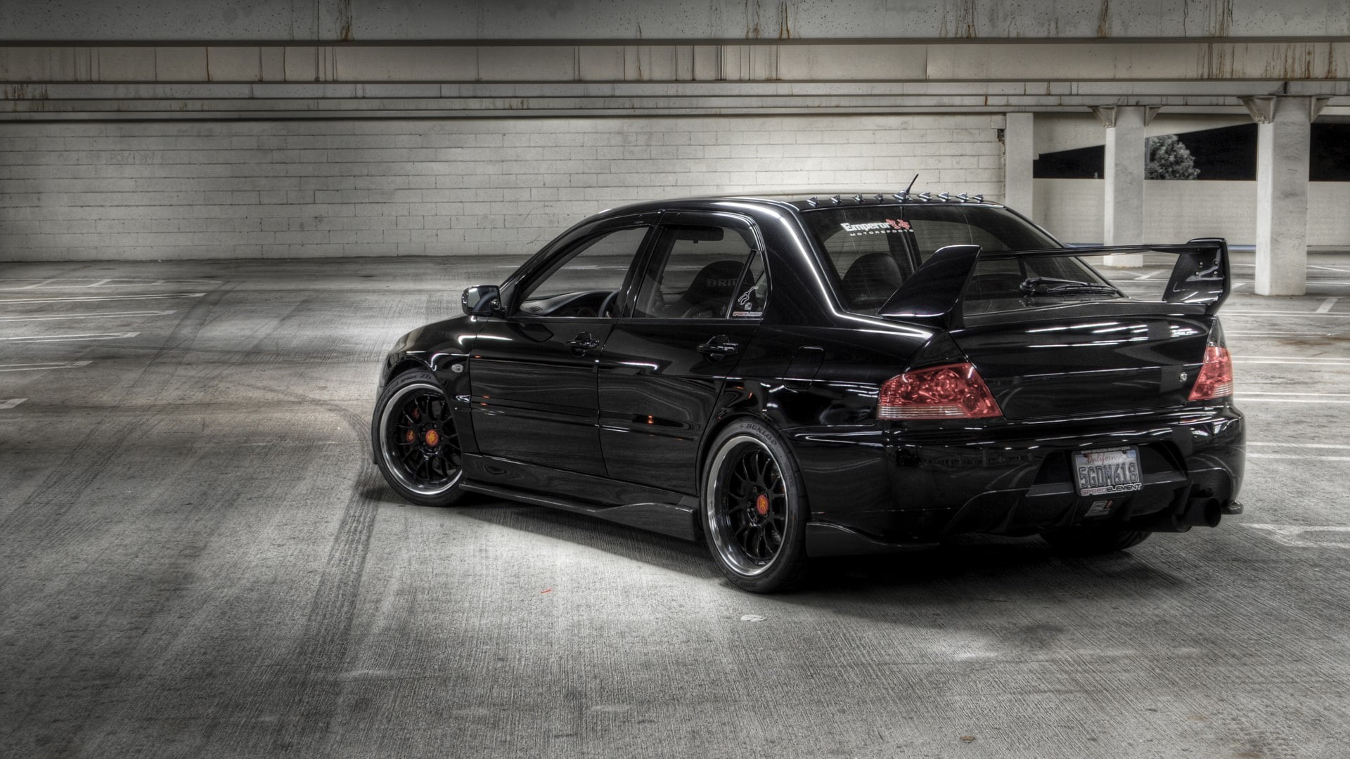 building exterior, garage, street, parking, weapon, mode of transportation, Mitsubishi Lancer, no people, day, outdoors, travel, architecture, Mitsubishi, HD Wallpaper