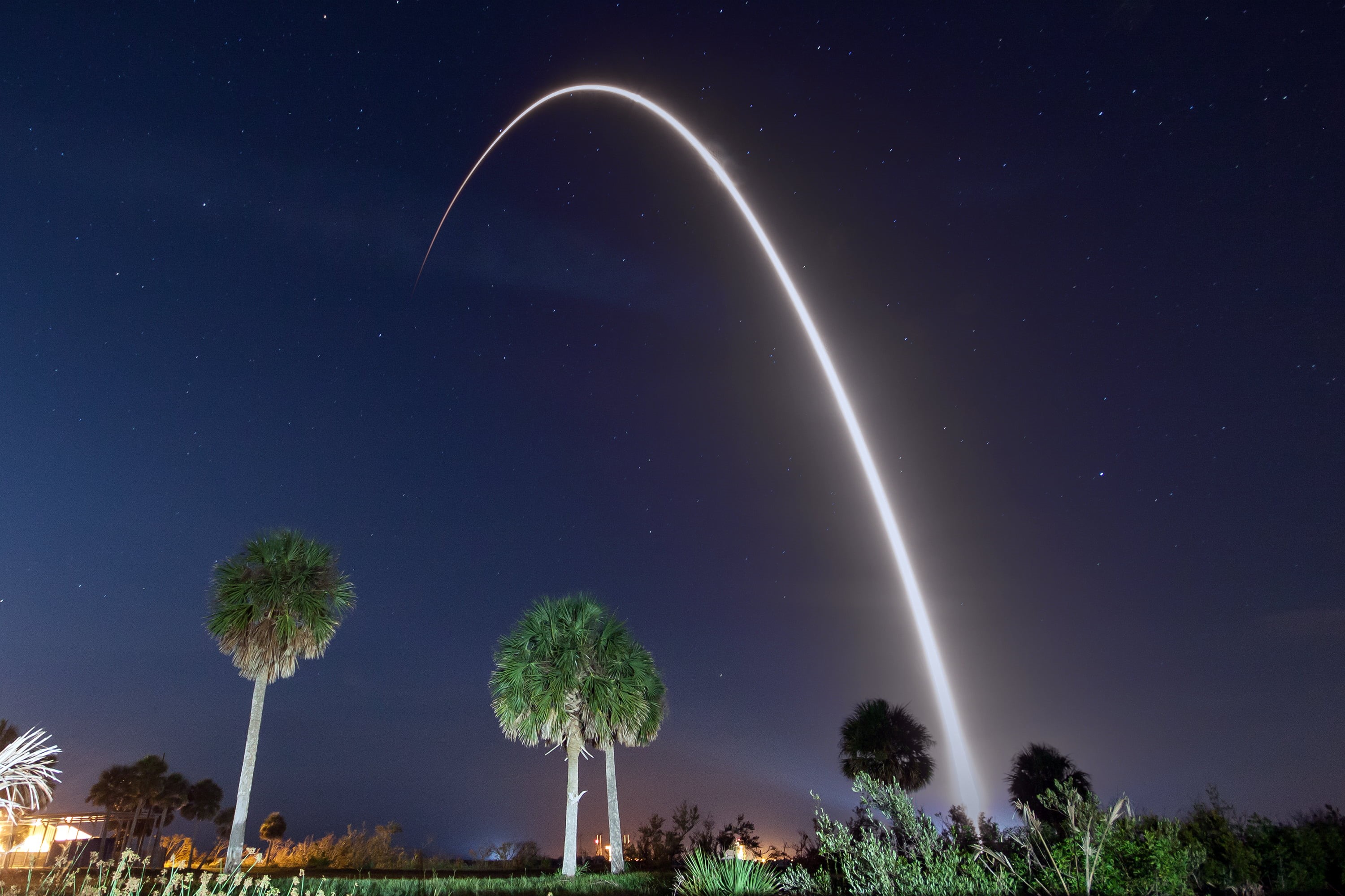 star - space, power in nature, 2K, no people, cloud - sky, SpaceX, rocket, sky, scenics - nature, night, environment, outdoors, beauty in nature, tree, HD Wallpaper