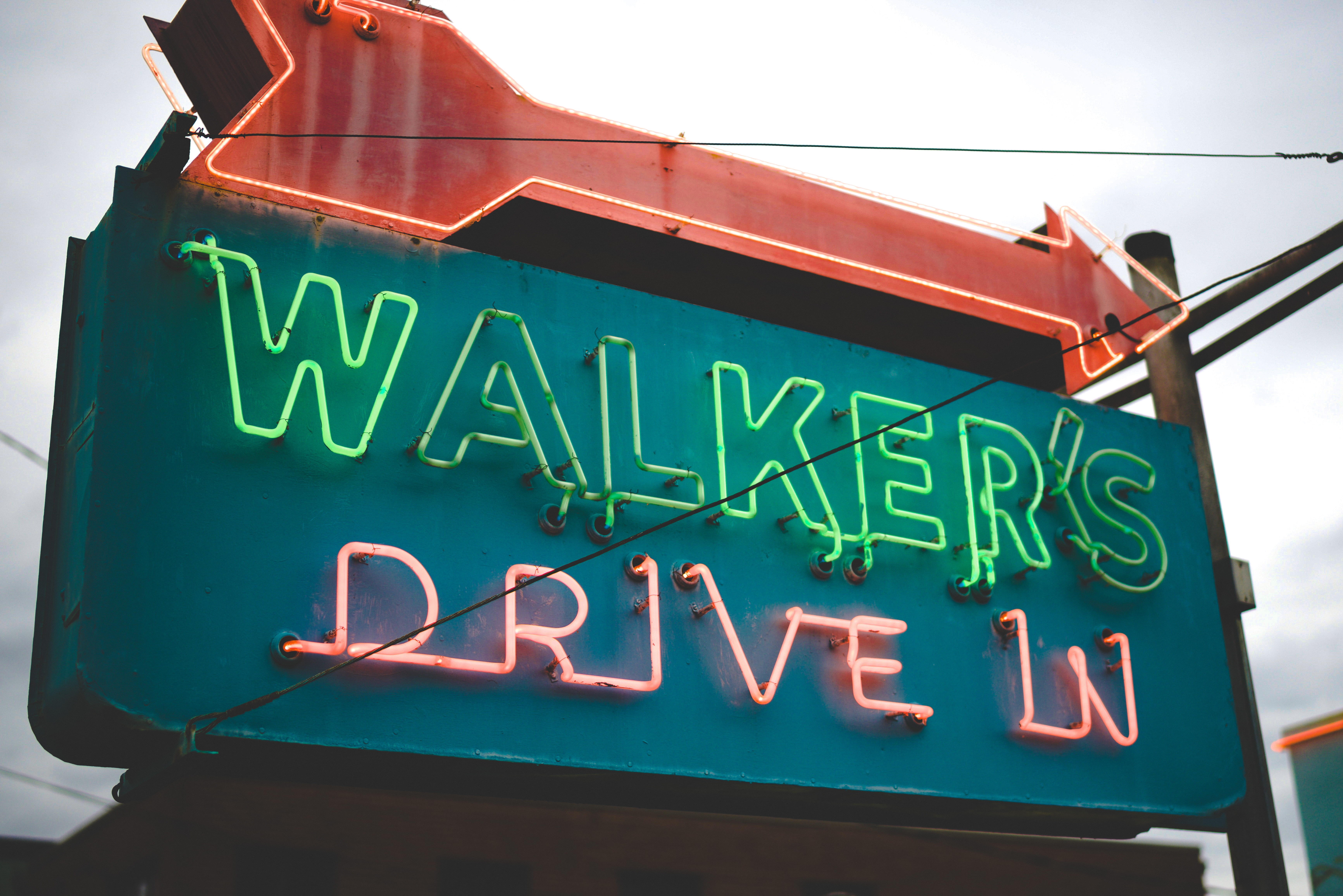illuminated, communication, commercial sign, shop, orange, store sign, light, 5K, retro, drive, motel, neon, built structure, business, glasses, temptation, HD Wallpaper