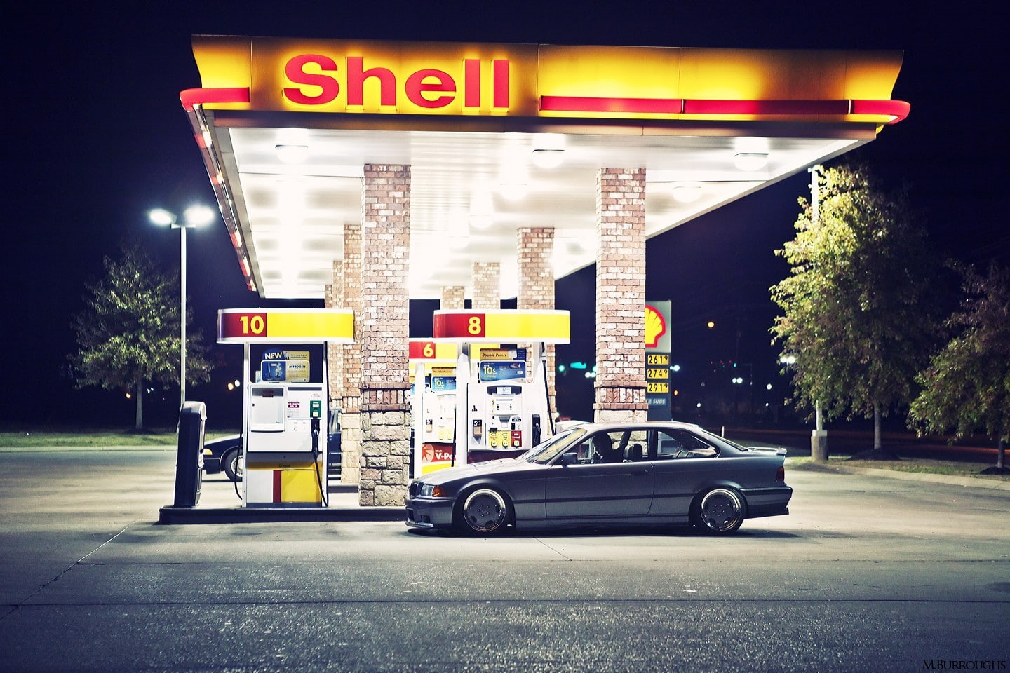sign, no people, communication, motor vehicle, 720P, architecture, fuel pump, car, western script, outdoors, text, road, land vehicle, street, transportation, HD Wallpaper