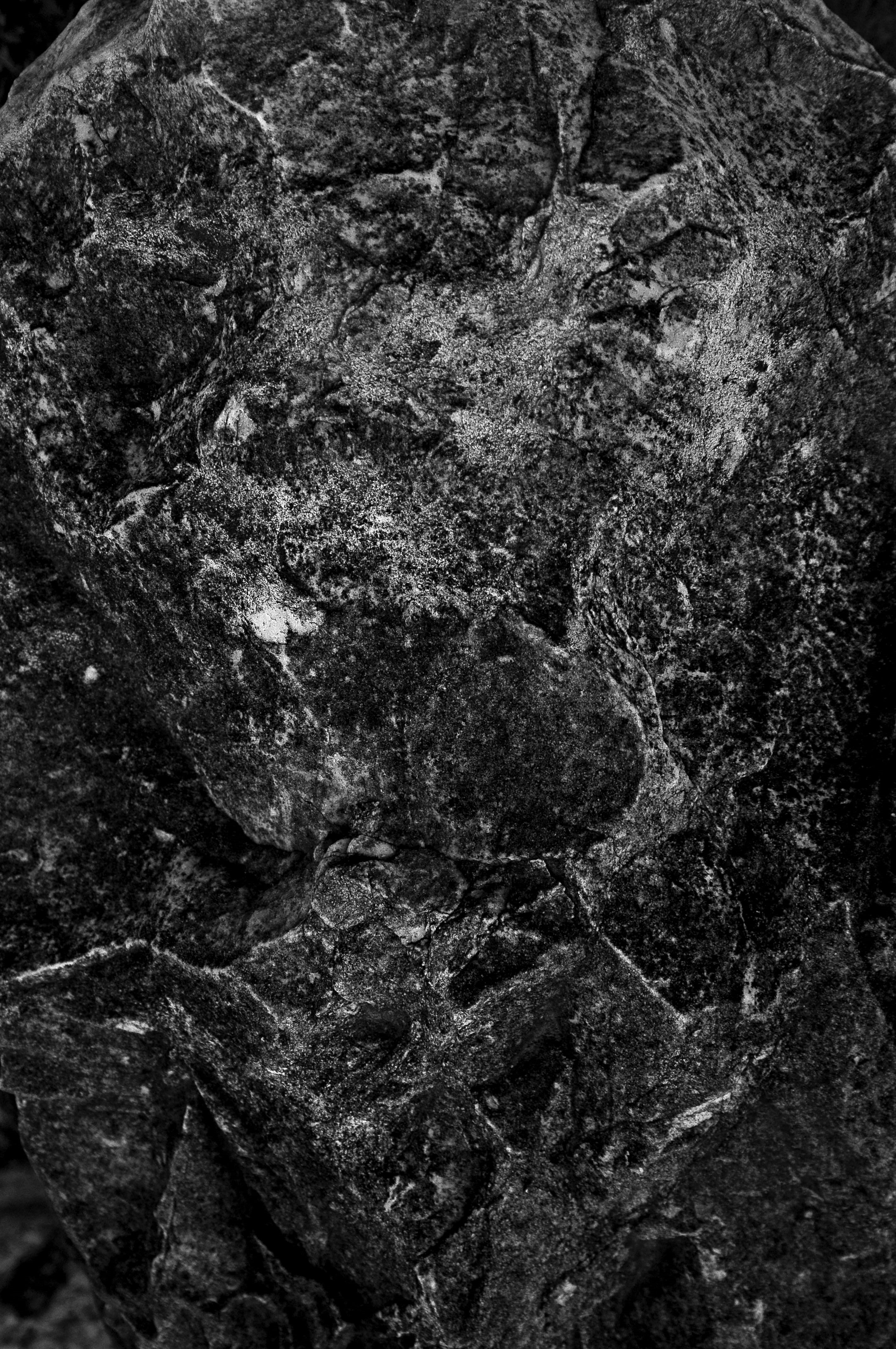 sand, close-up, outdoors, backgrounds, white, slate, architecture, textured, granite, ground, asphalt, rug, abstract, root, black, soil, monochrome, texture, Phone HD Wallpaper