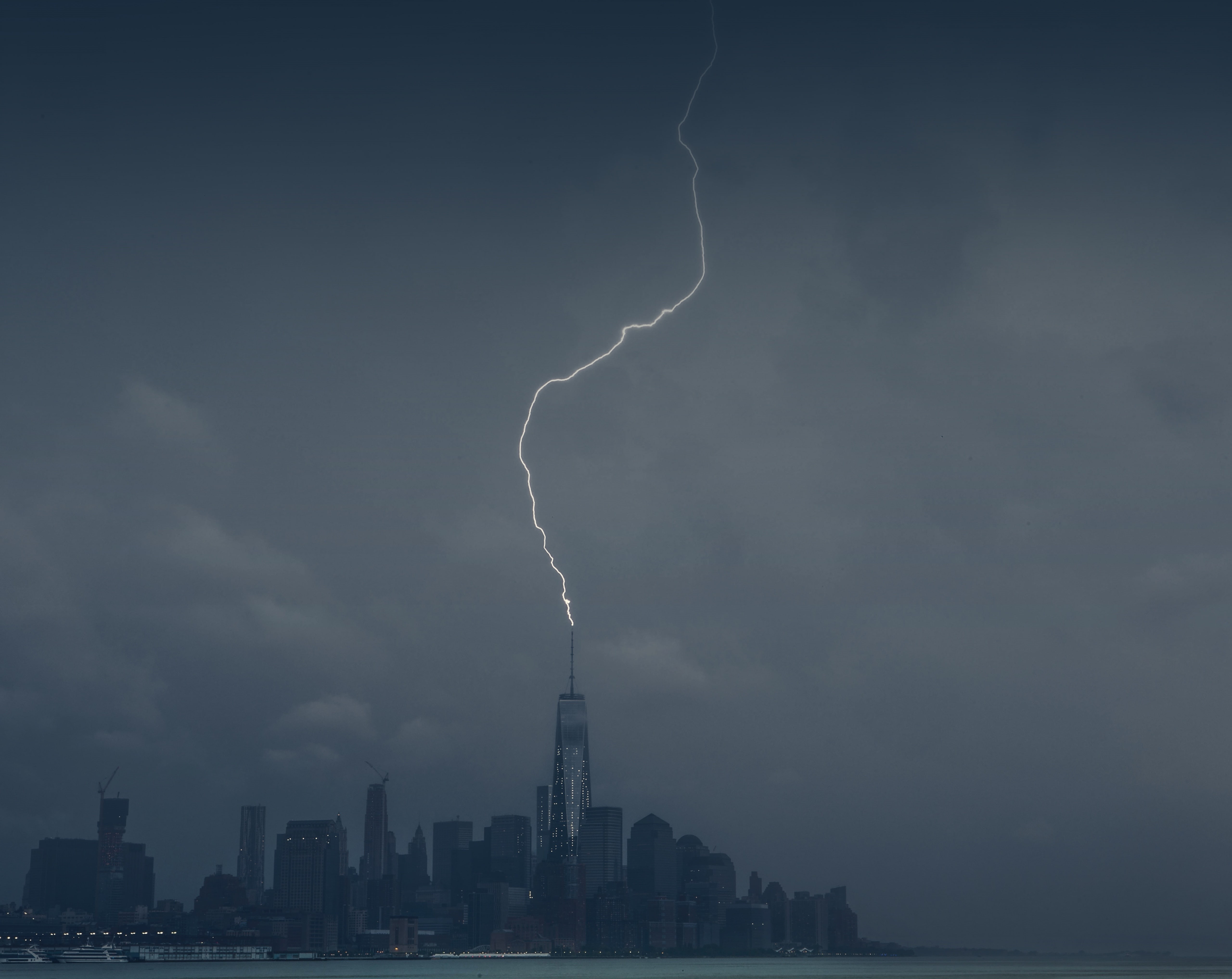 landscape, United States, cloud - sky, Manhattan, cityscape, Building, outdoors, power, storm cloud, ominous, architecture, no people, forked lightning, HD Wallpaper