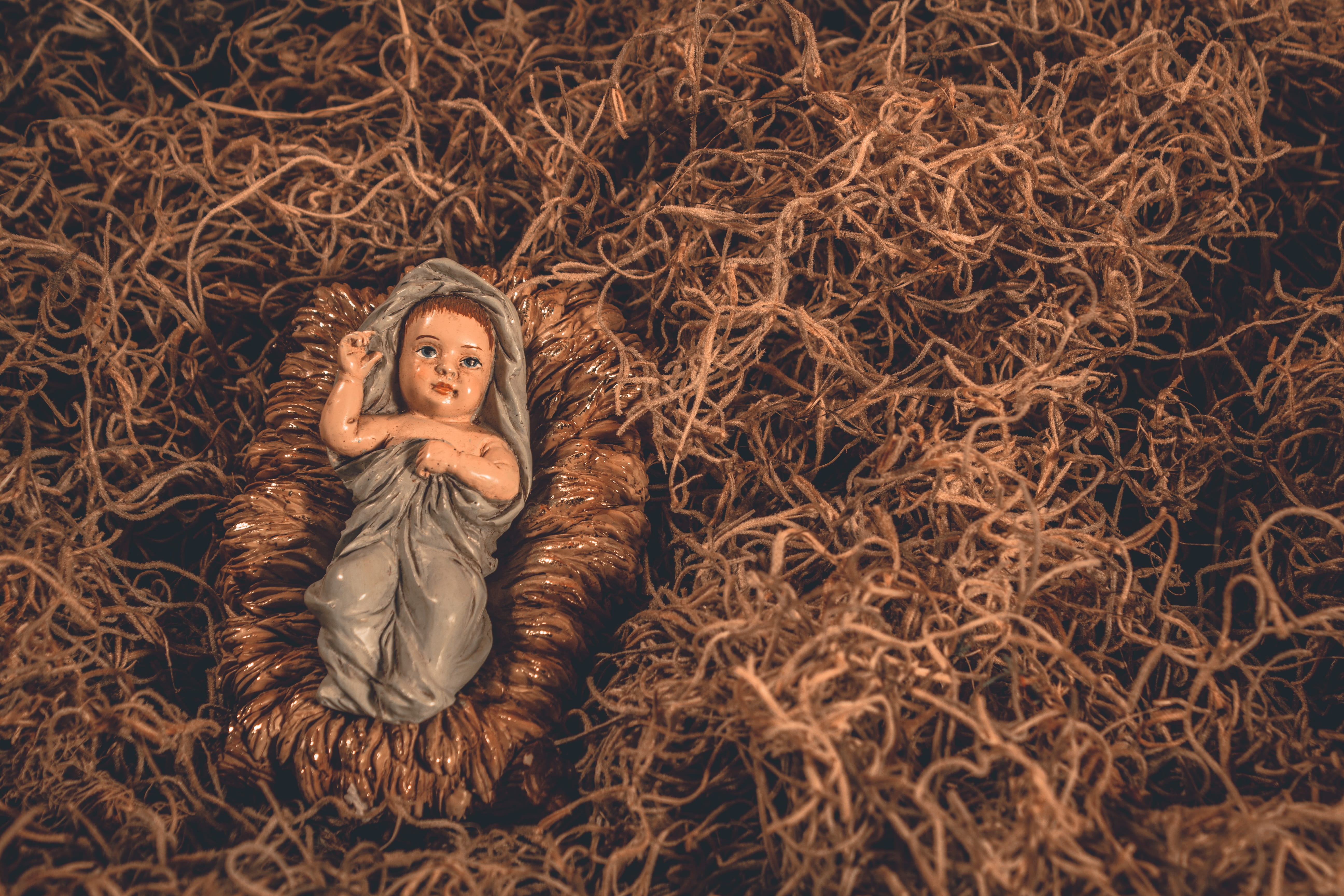 infant, jesus, hay, figurine, holy, child, contemplation, christmas, fashion, stable, crib, barn, bethlehem, traditional, nativity, outdoors, nature, baby jesus, HD Wallpaper