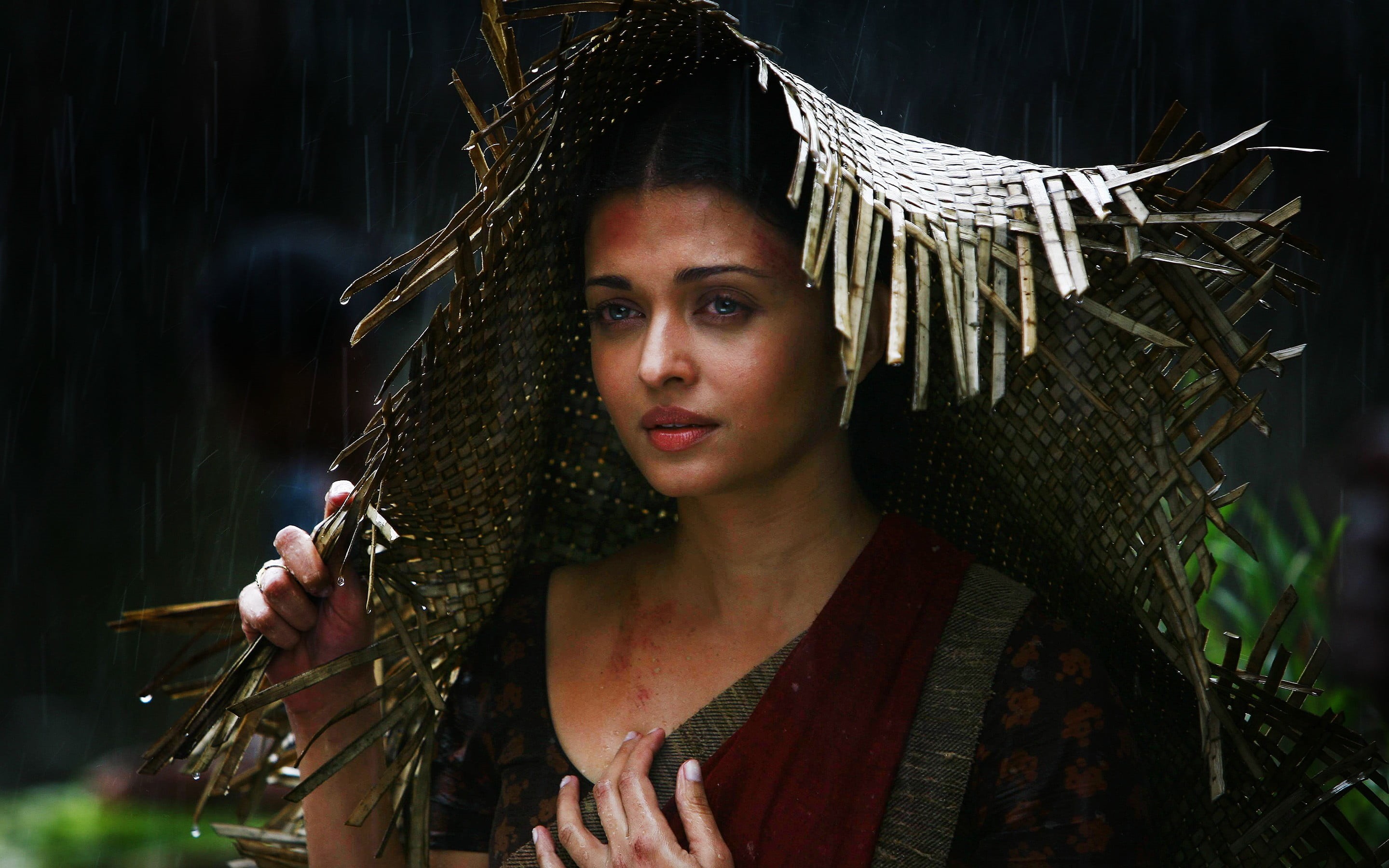 Bollywood, white, Aishwarya Rai Bachchan, black, hairstyle, actress, beauty, 2K, looking at camera, hair, waist up, black hair, long hair, s, witch, young women, HD Wallpaper