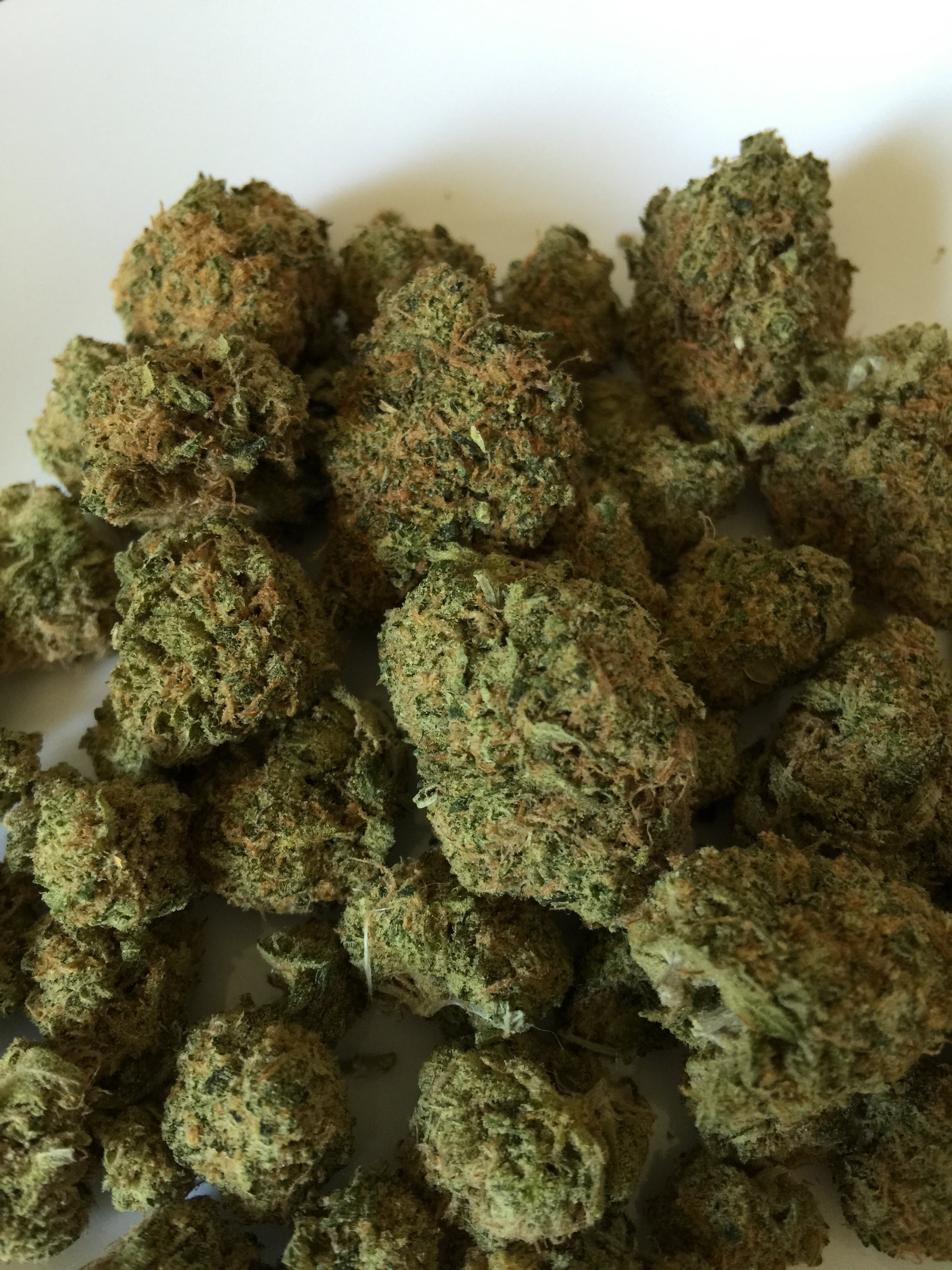 thc, food, medical, temptation, smoke, grass, marihuana, ganja, food and drink, indoors, medicine, medicinal, solution, dope, hashish, hemp, no people, Phone HD Wallpaper
