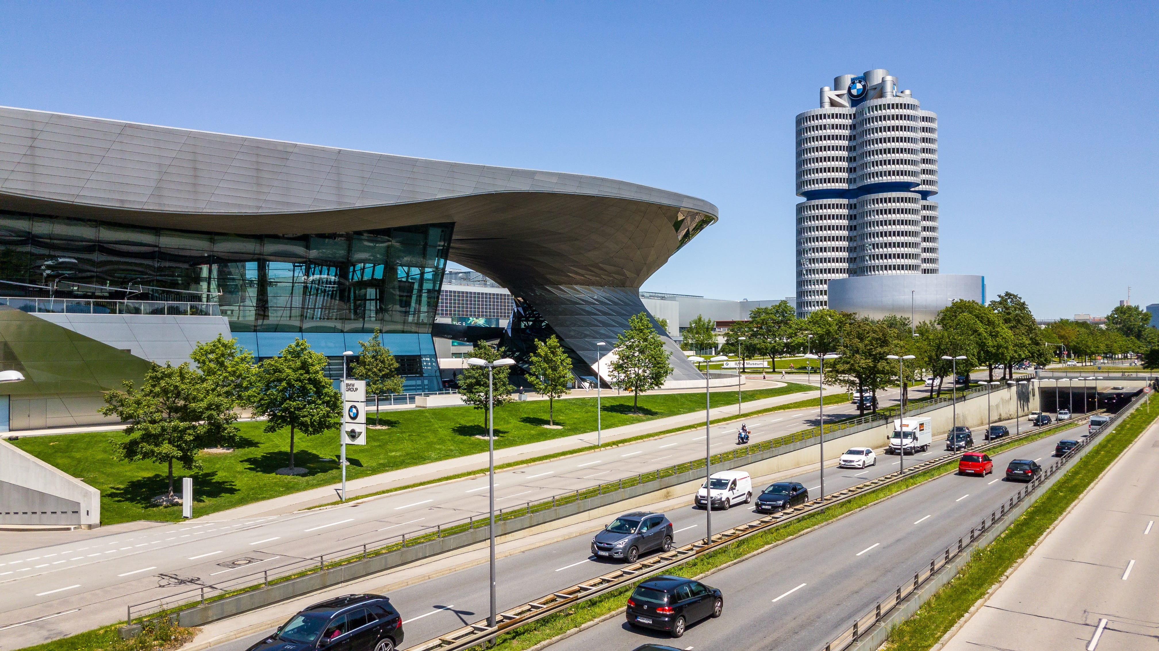 office, sky, road, bavaria, modern, tourism, luxury, automobile museum, building, no people, auto, company, transportation, architecture, culture, frankfurt ring, HD Wallpaper