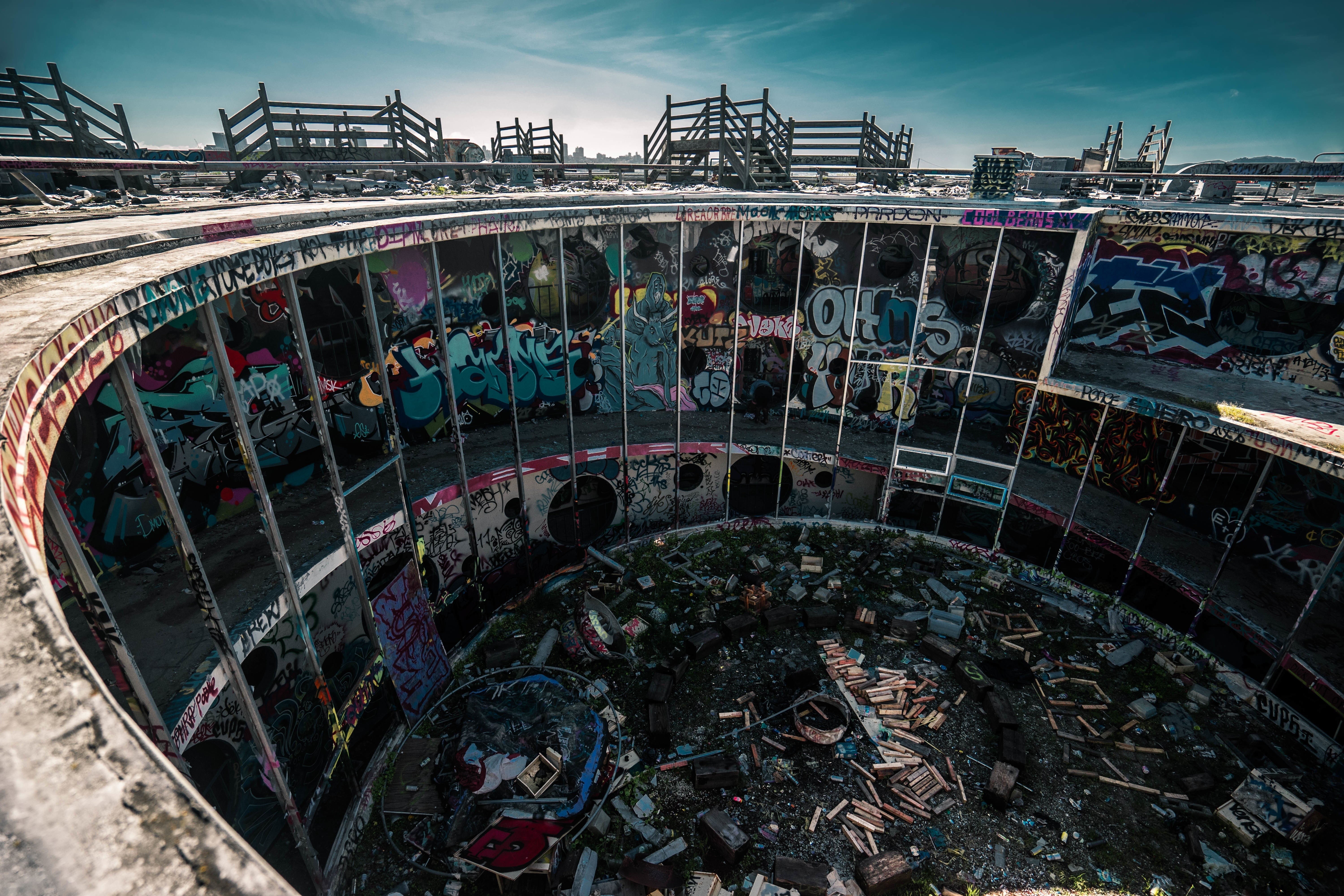 graffiti urban city rings circle, day, connection, tourism, nature, industry, architecture, sport, travel, water, high angle view, sky, construction industry, HD Wallpaper