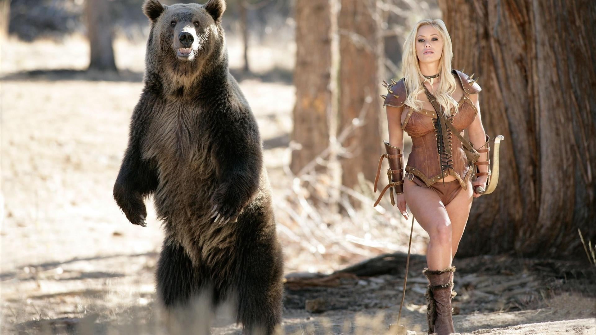 fantasy, nature, portrait, adult, armor, beautiful woman, clothing, leather, animal, fur, Shyla stylez, animals In The Wild, cute, s, beautiful people, HD Wallpaper