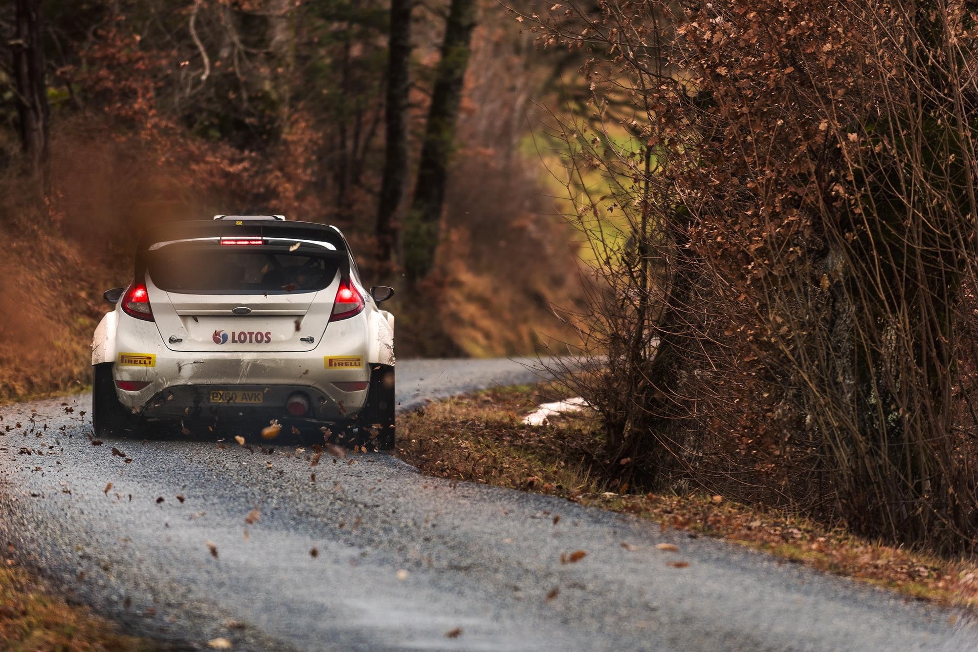 1080P, rally cars, car accident, transportation, aggression, land vehicle, motor vehicle, tree, city, traffic accident, forest, accidents and disasters, HD Wallpaper