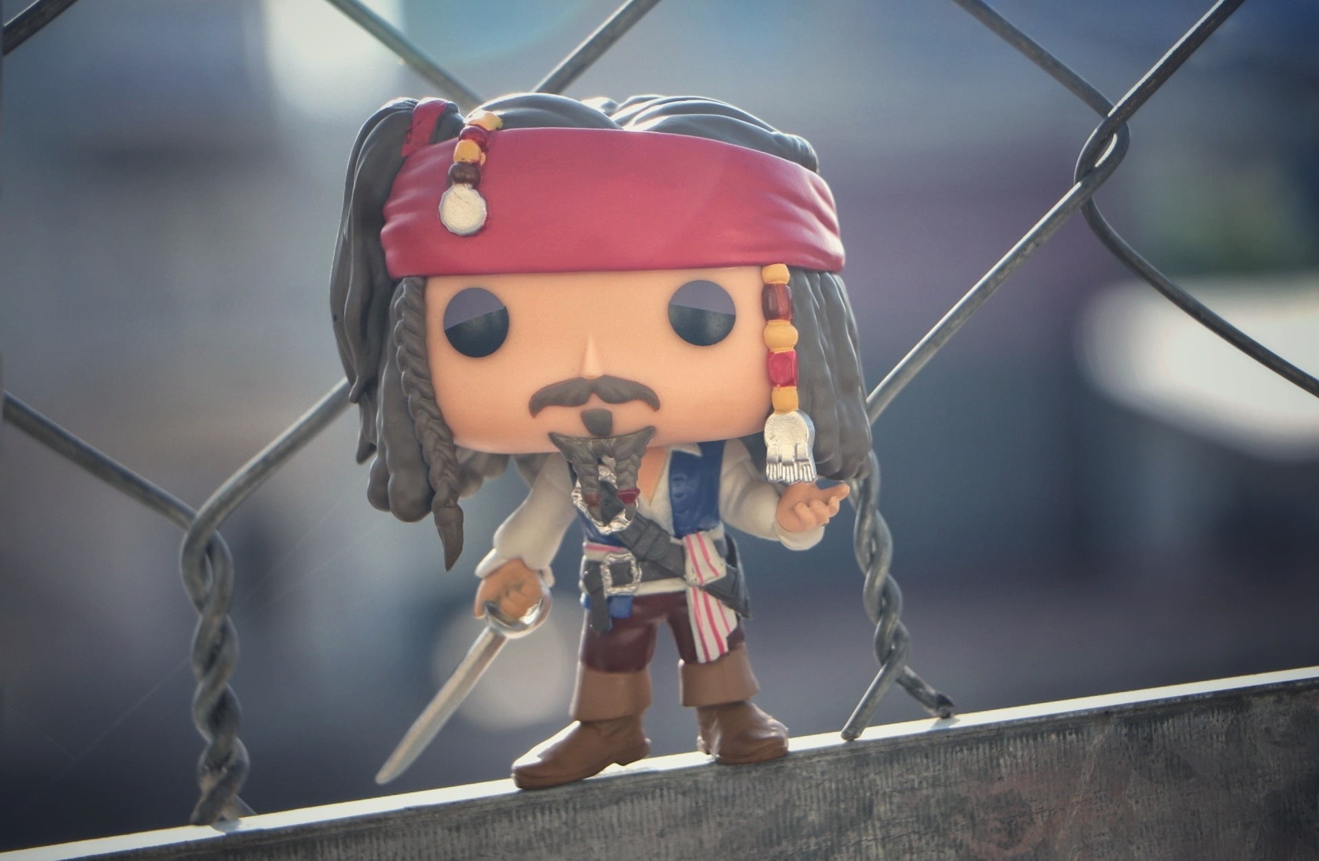 nature, childhood, focus on foreground, sparrow, art and craft, close-up, day, figure, Pirates Of The Caribbean, toy, creativity, funko, 1080P, hanging, HD Wallpaper