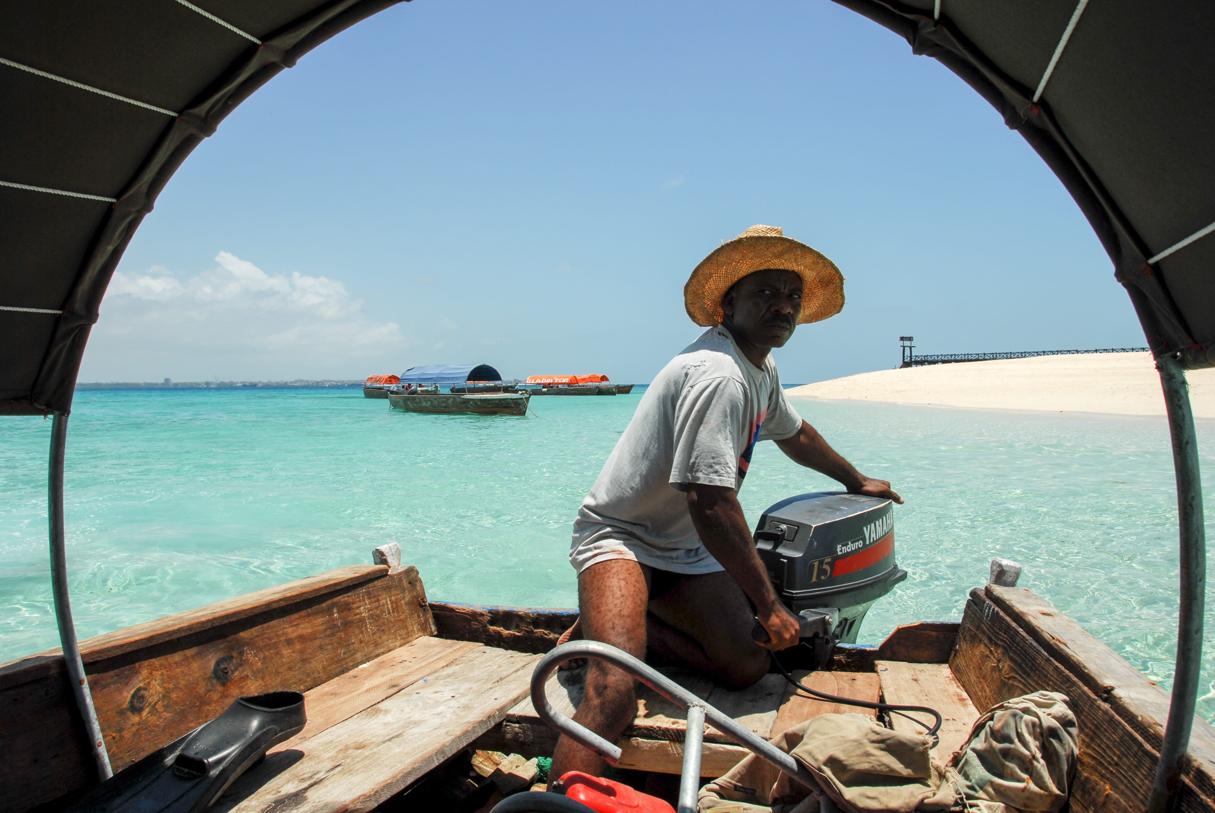 outdoors, men, blue, sky, real people, sunlight, lifestyles, beauty in nature, hat, nature, tanzania, nautical vessel, zanzibar, rear view, casual clothing, HD Wallpaper