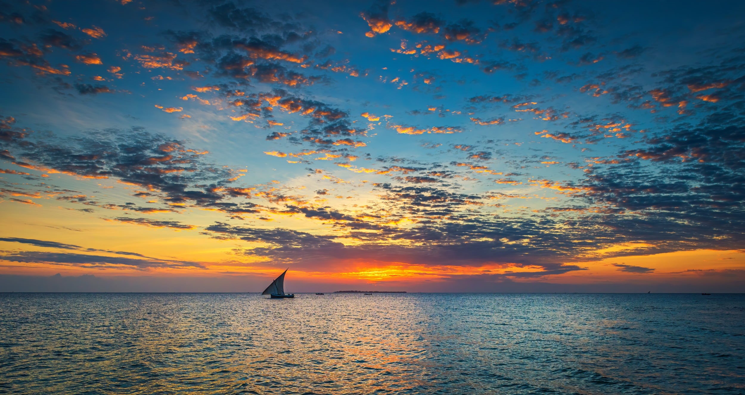 sunset, boat, the ocean, Jeffrey C. Sink, the sky, sky, Zanzibar, clouds, ocean, 1080P, HD Wallpaper