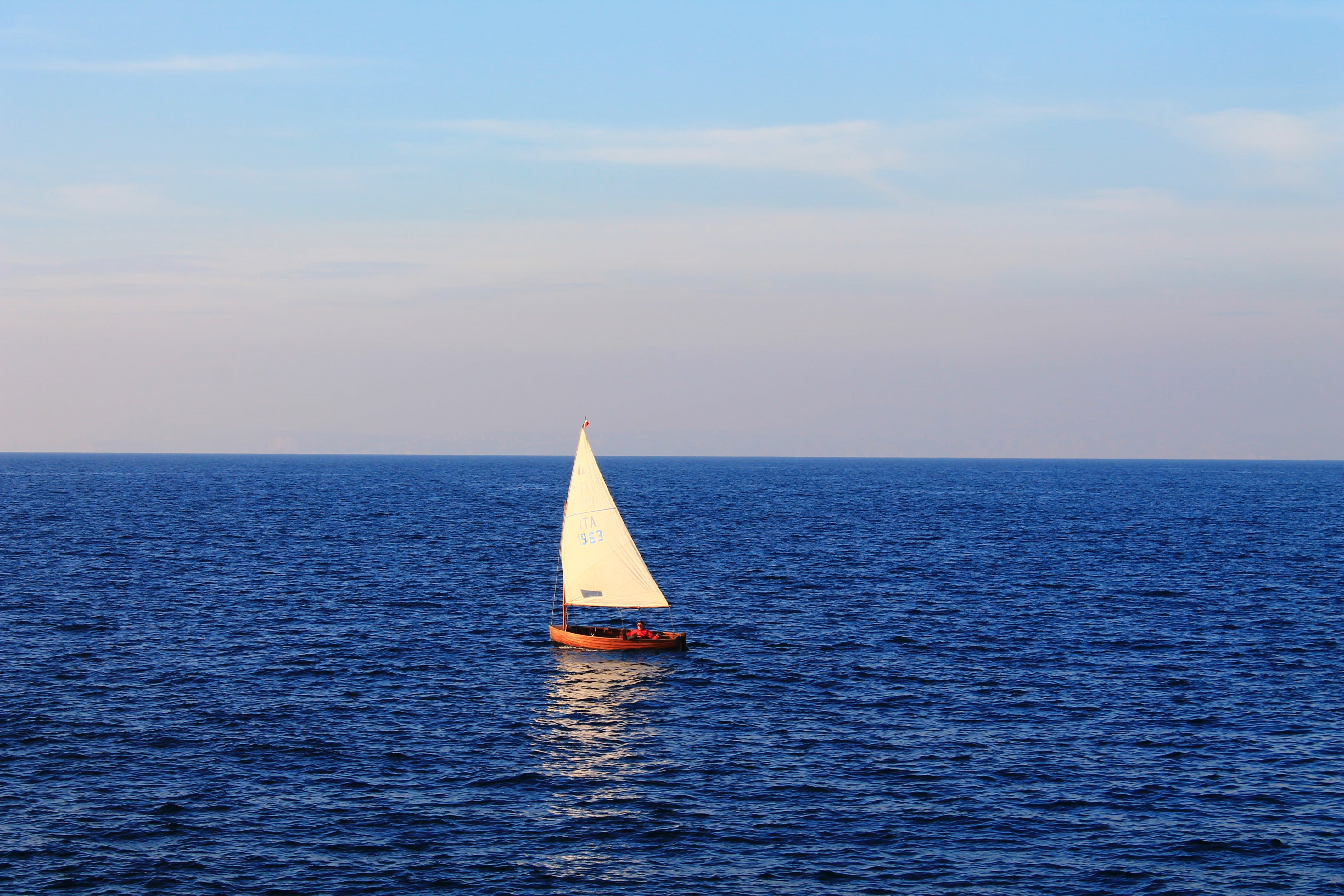 seascape, ship, relax, blue, dom, nautical  navigation, holiday, nature, boat, background, yachting, fun, sea, romantic, white, regatta, sailing boat, speed  sport, HD Wallpaper