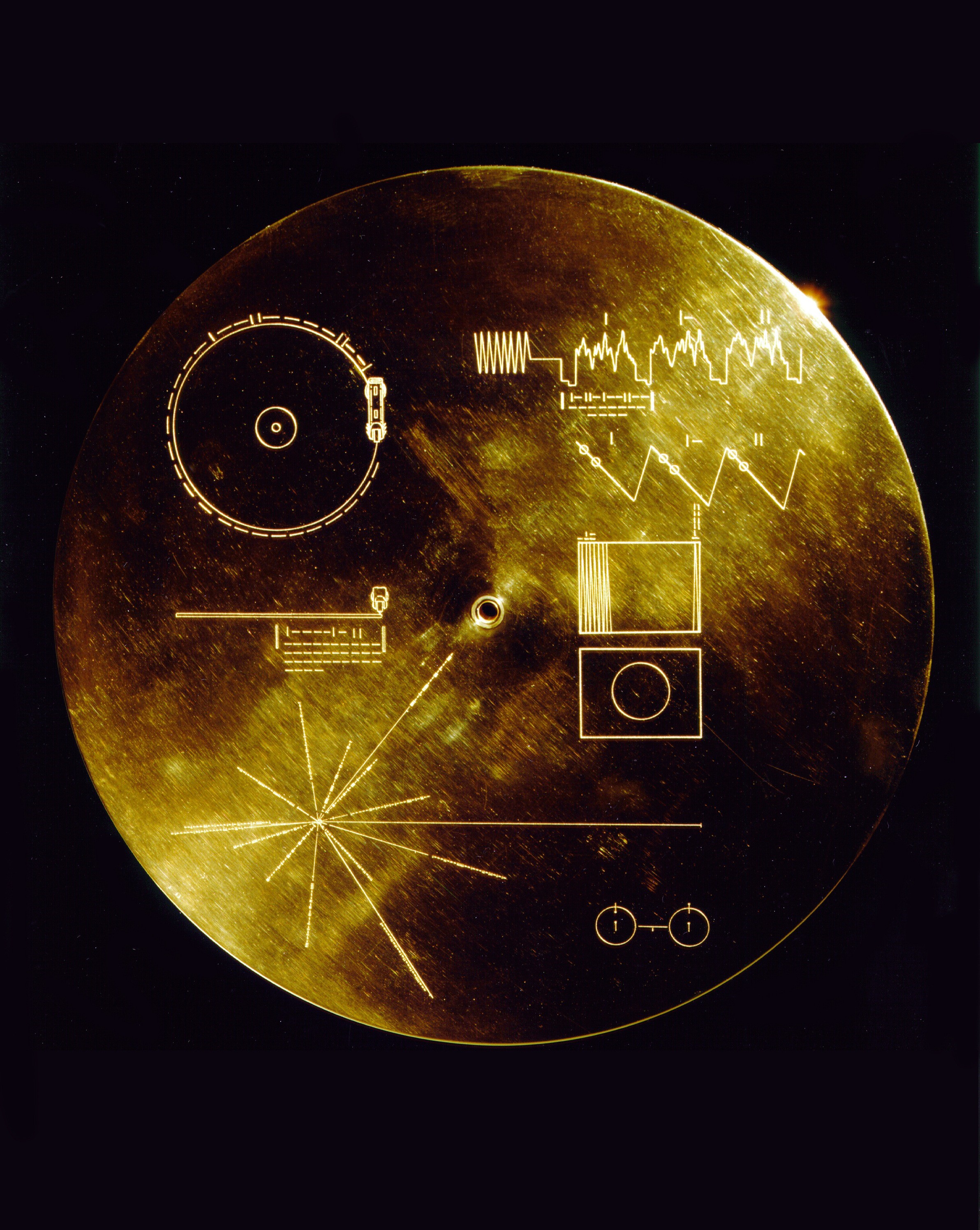 number, directly above, text, data sheets, no people, shape, precious metal, science, circle, camera - photographic equipment, gold, indoors, photography themes, Phone HD Wallpaper