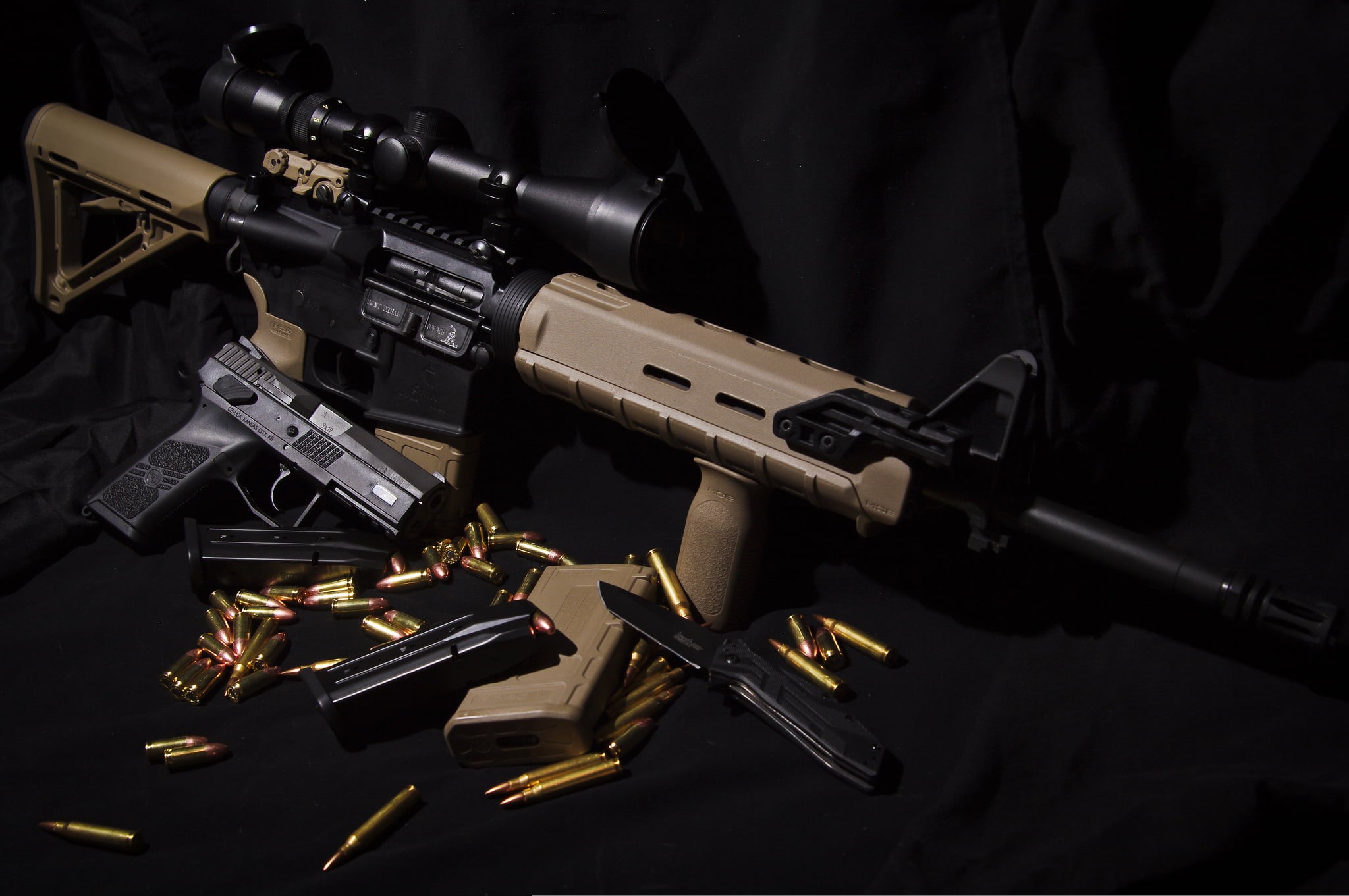 handgun, beige, weapons, still life, close-up, crime, violence, no people, rifle, black background, communication, sign, machine gun, weapon, black, bullet, HD Wallpaper
