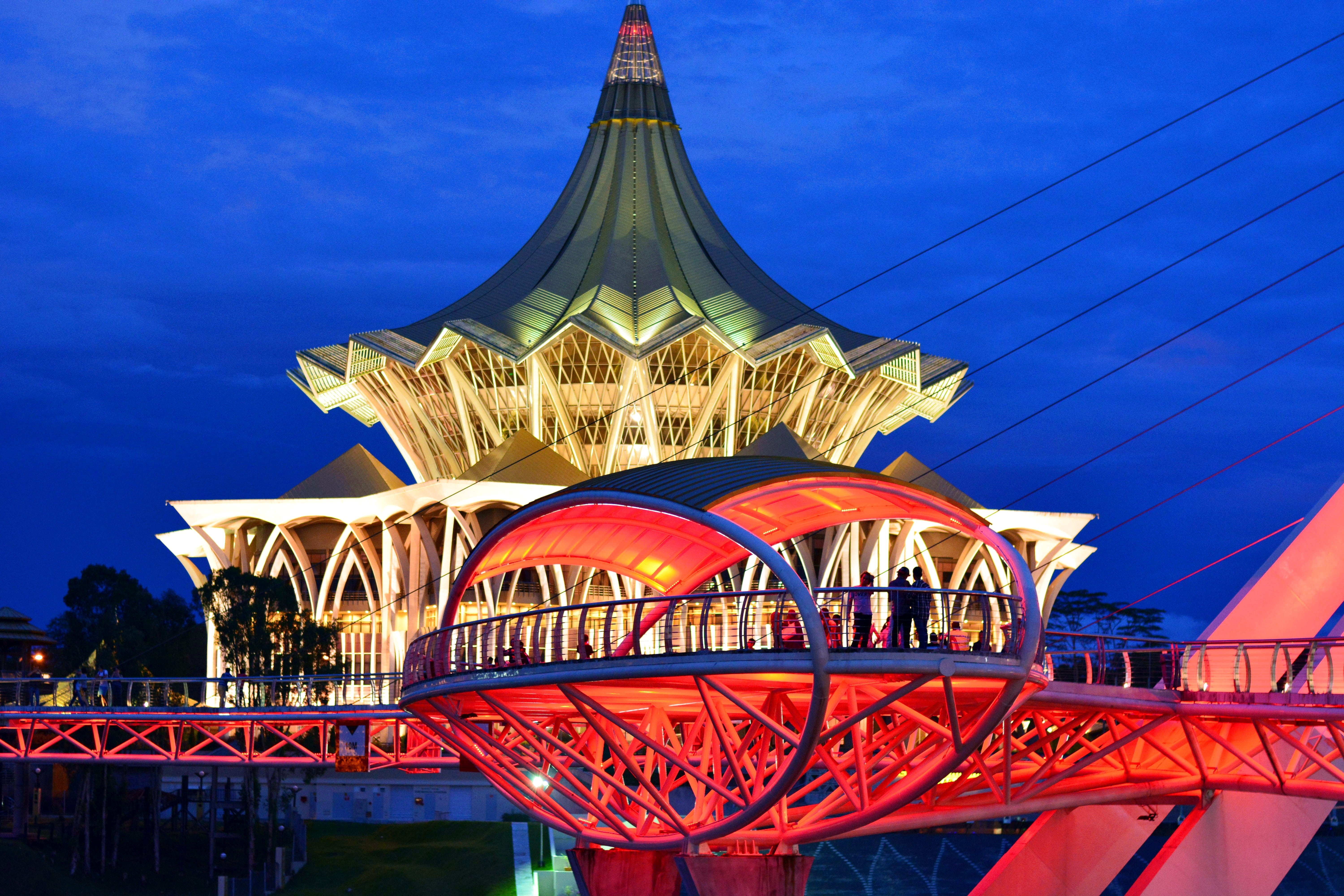 legislative, malaysia, building exterior, island, 5K, city, new, night, sarawak, fun, built structure, carnival, outdoors, illuminated, bridge, kuching, HD Wallpaper