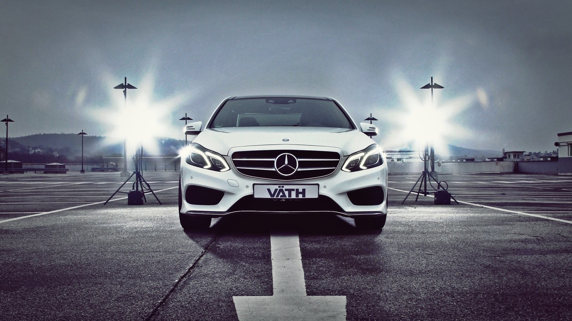 Mercedes Benz, 1080P, benz, lens flare, road, headlight, lighting equipment, illuminated, motor vehicle, front view, Mercedes-Benz E-Class, men, city, HD Wallpaper