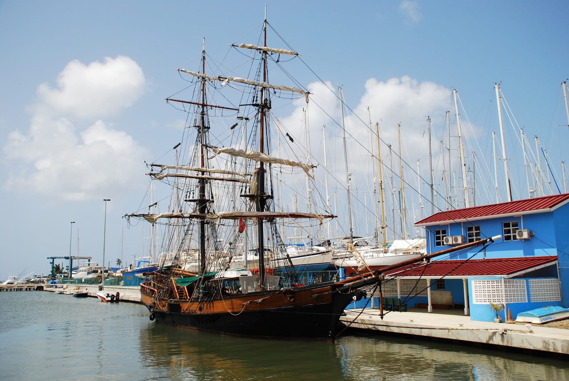 brigantine, Brig, captain, brown, yacht, tall ship, sky, anchor, nautical, sea, rigging, buccaneer, pier, nautical vessel, regatta, mast, cloud - sky, merchant, HD Wallpaper