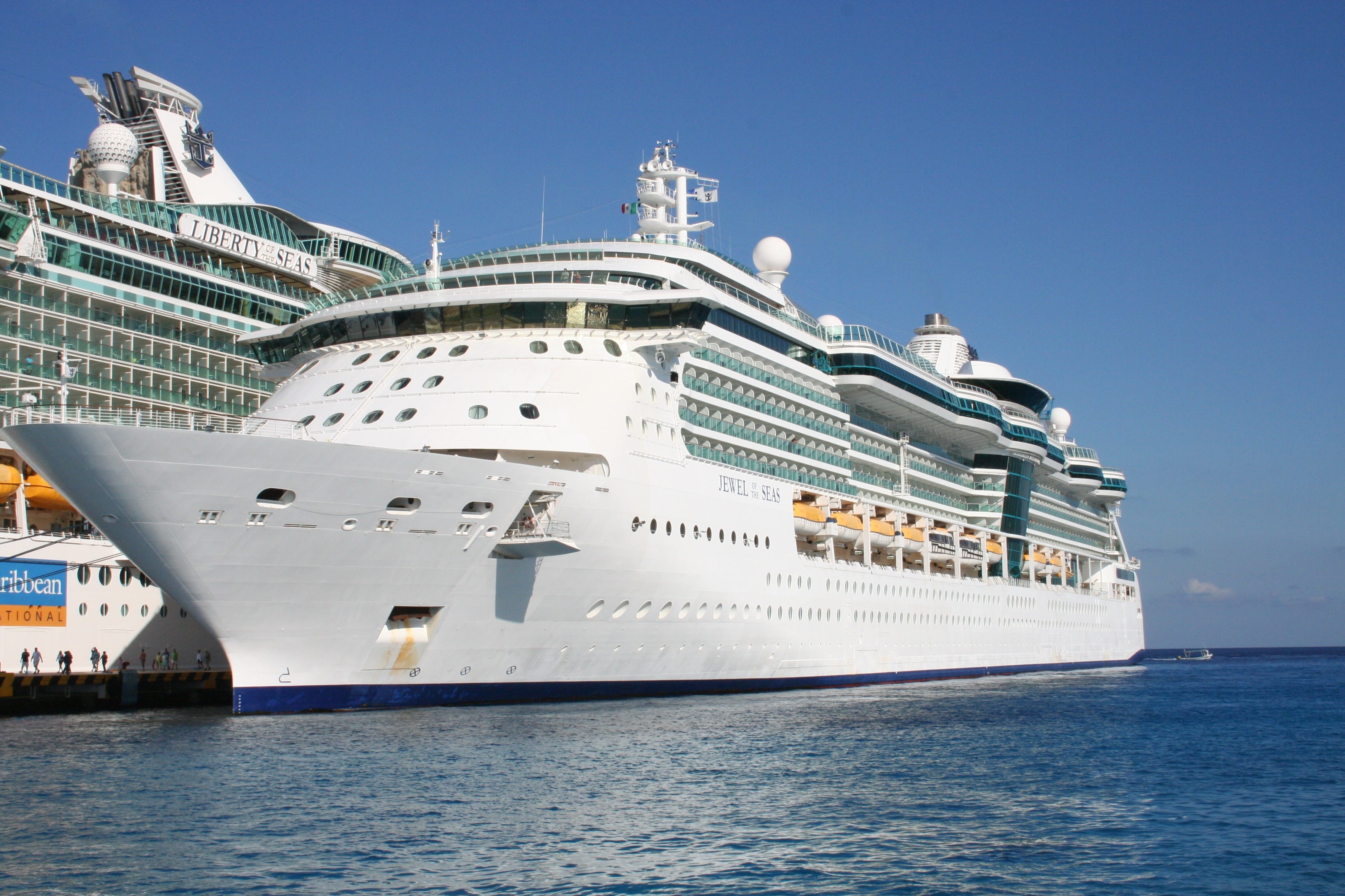 travel Locations, ocean, passenger craft, wealth, adventure, nautical Vessel, yacht, business, water, people Traveling, sky, sea, caribbean, boating, ship, HD Wallpaper