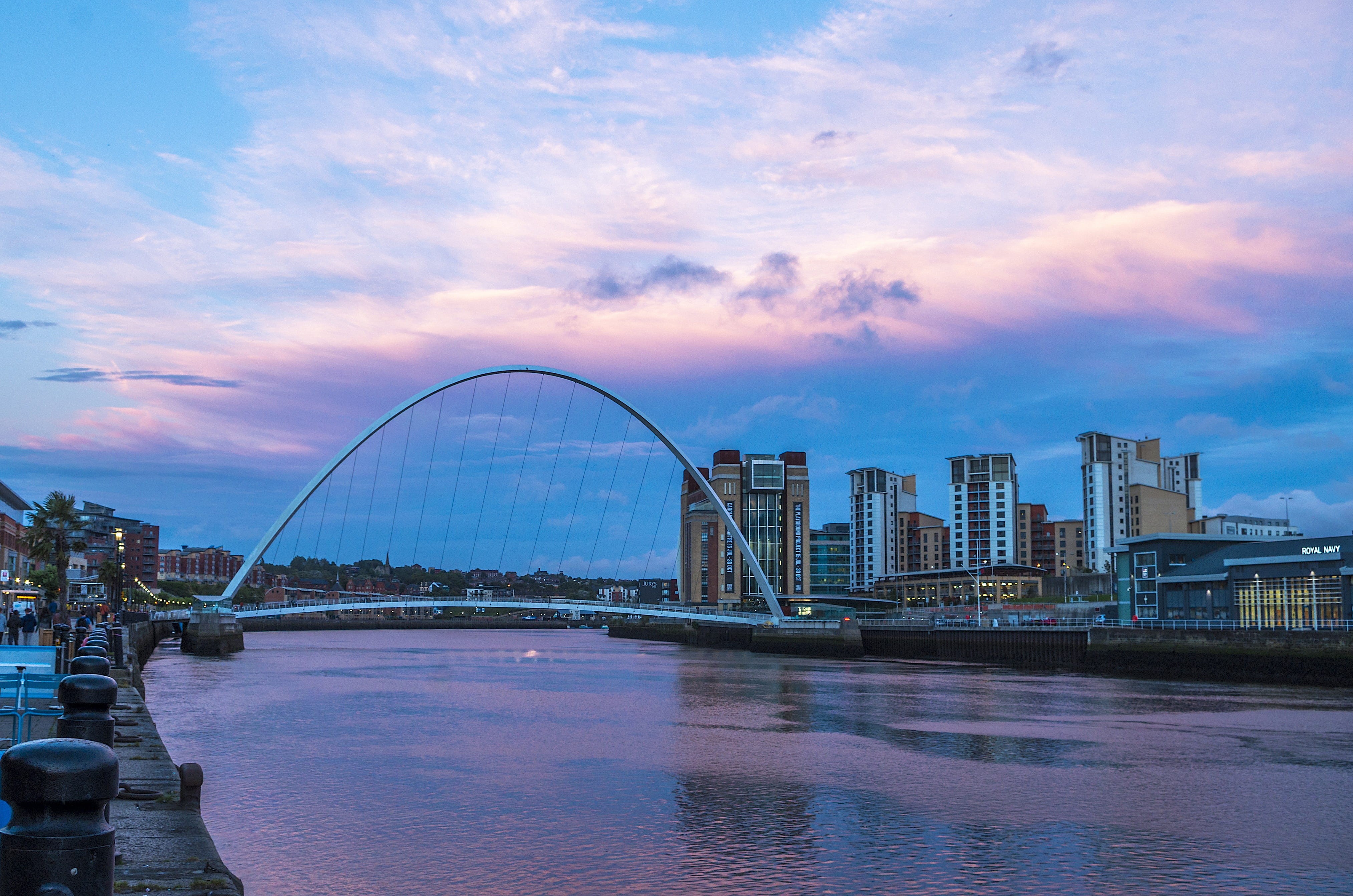 nature, city, water, united kingdom, gateshead, skyscraper, bridge, building, geordie, quay, no people, 4K, millenium bridge, building exterior, connection, HD Wallpaper