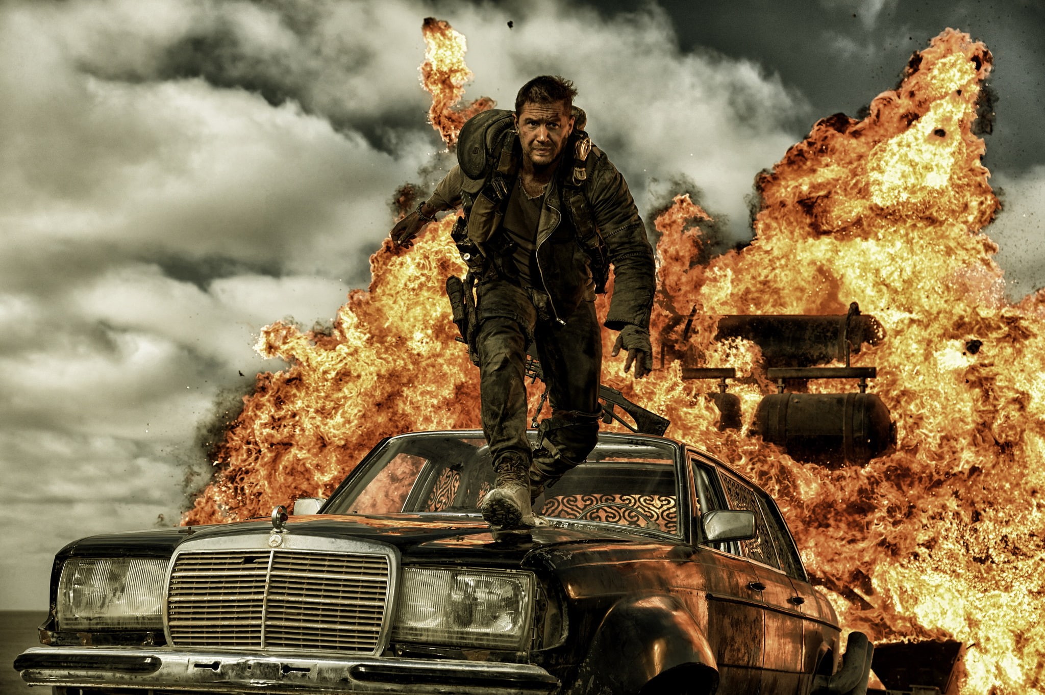 the explosion, Tom Hardy, Fury Road, 1080P, postapocalyptic, Mad Max, Road rage, this moment, HD Wallpaper