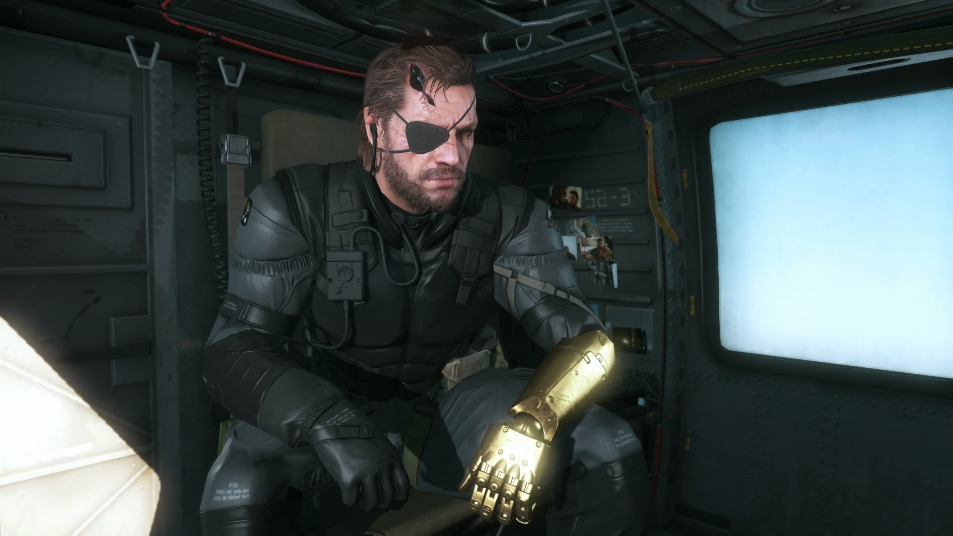 Metal Gear Solid, indoors, men, glasses, Venom Snake, males, three quarter length, front view, young adult, adult, Metal Gear Solid V: The Phantom Pain, HD Wallpaper