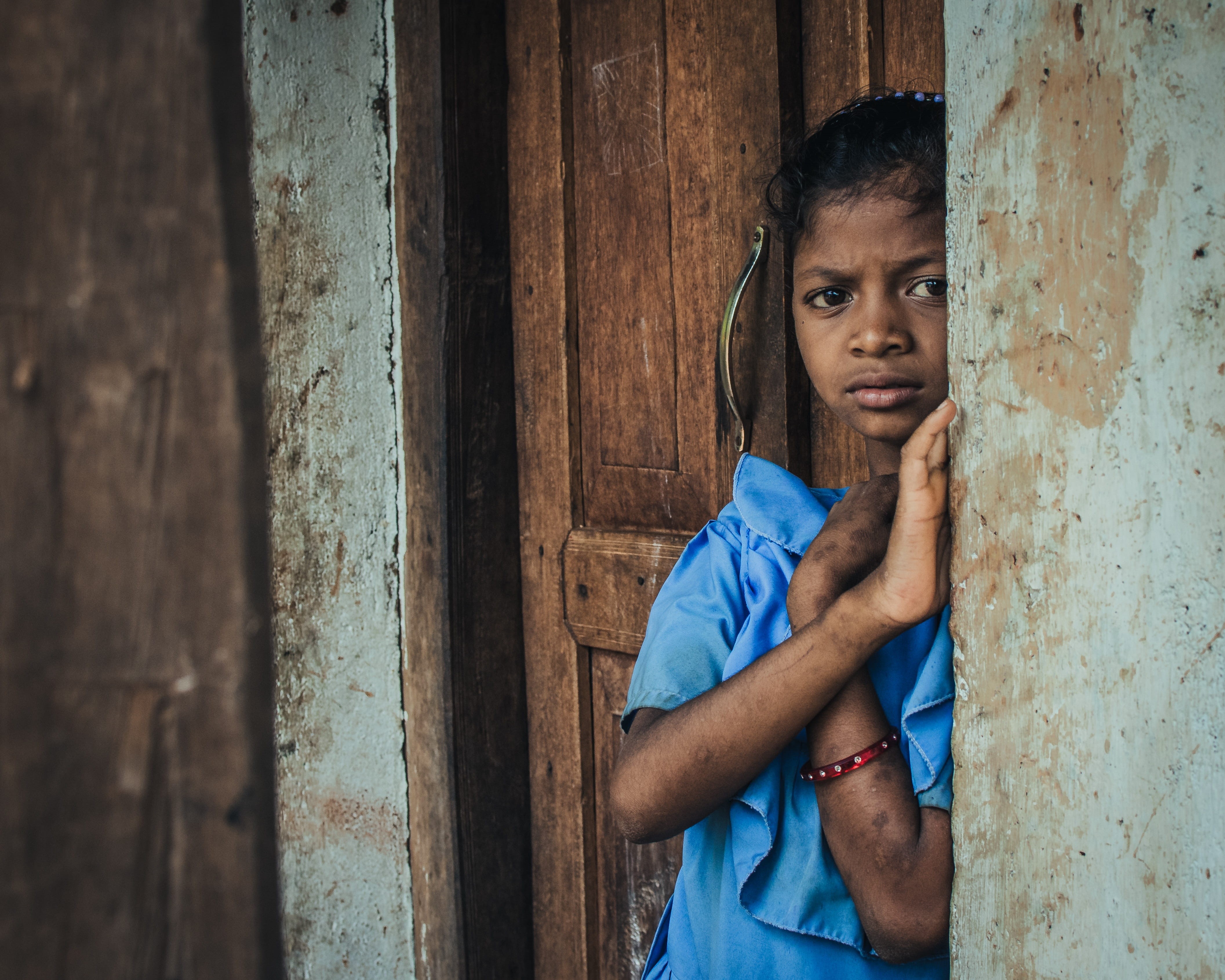headshot, day, architecture, street, building, standing, contemplation, 4K, hunger, portrait, outdoor, culture, one person, front view, kid, asia, indian, HD Wallpaper